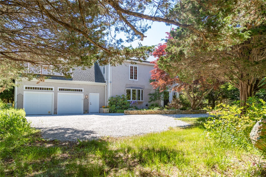 517 Lake Road