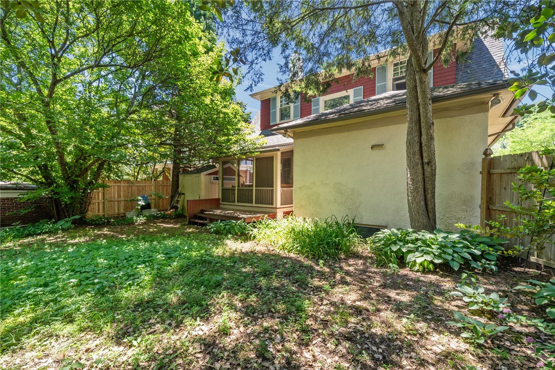 11 Grotto Avenue