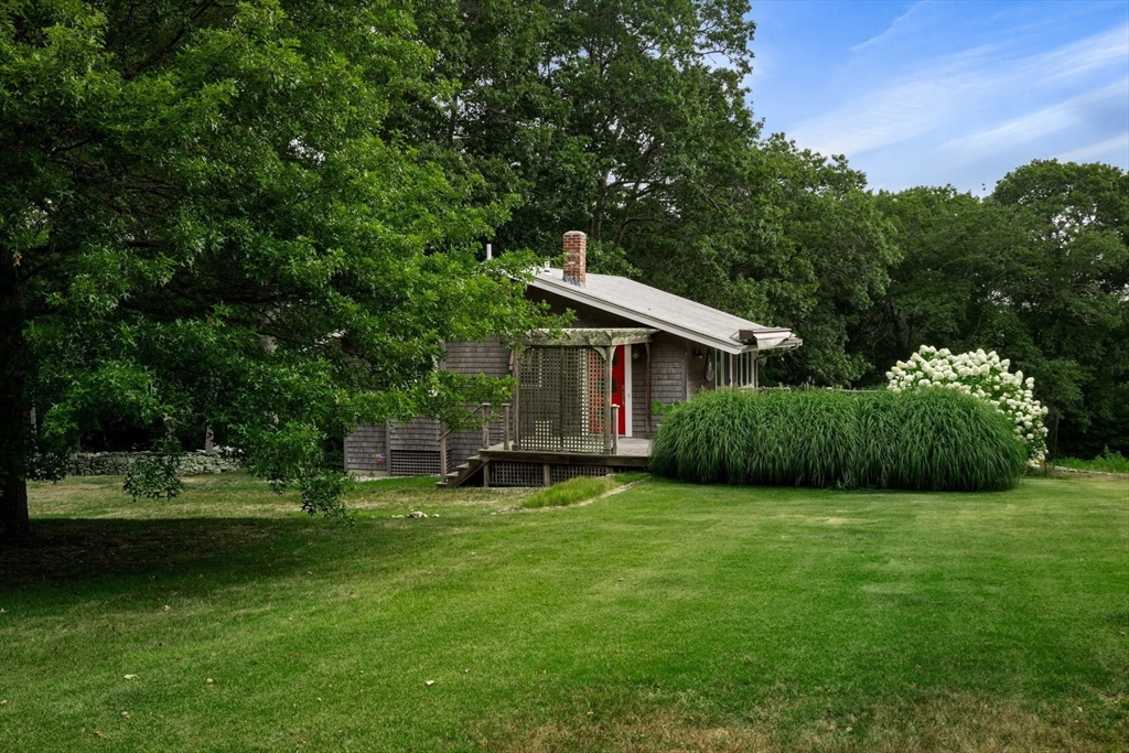 1404 Drift Road