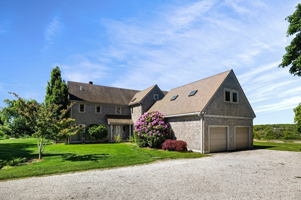 185 Howland
