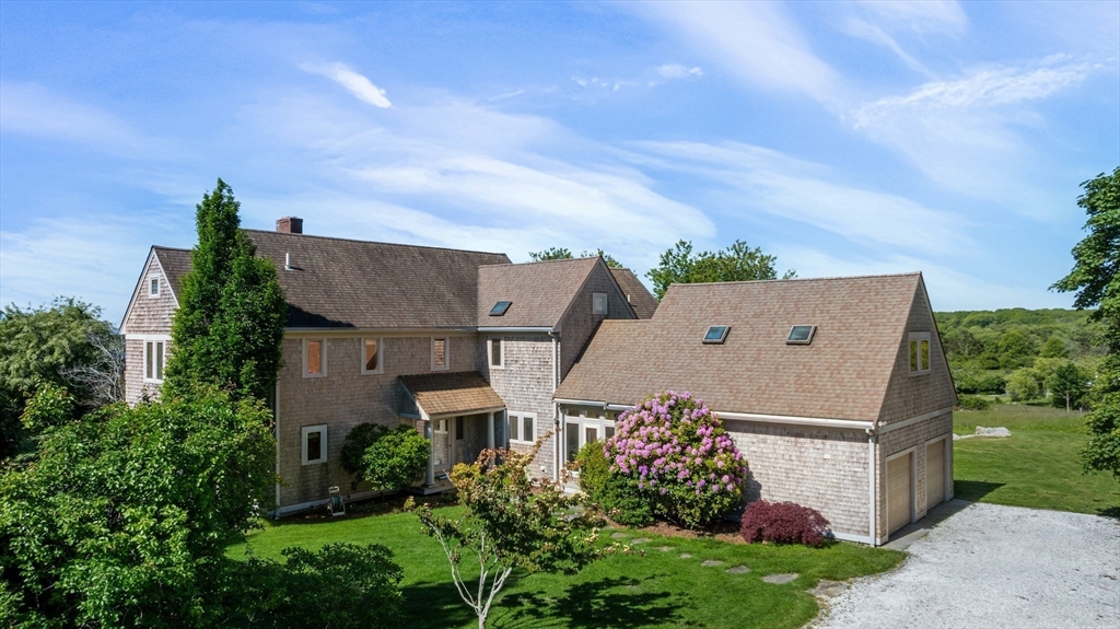 185 Howland
