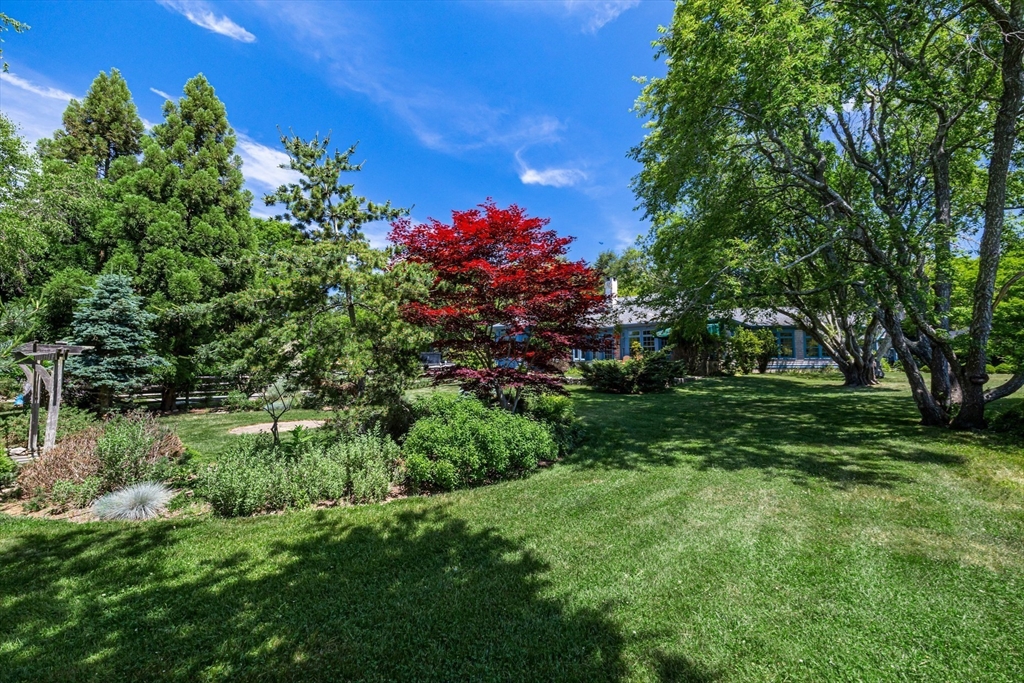 115 Howland Road