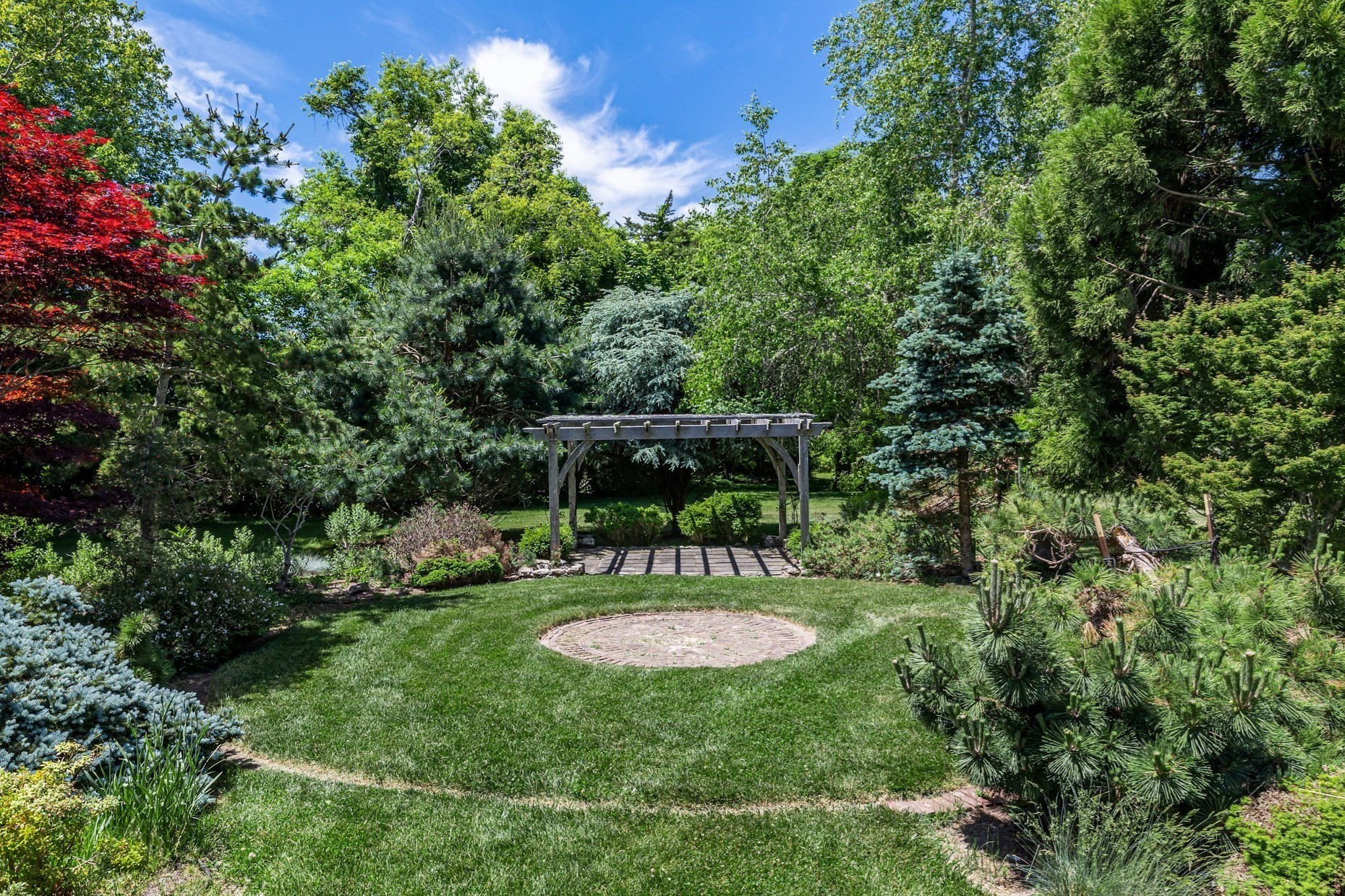 115 Howland Road