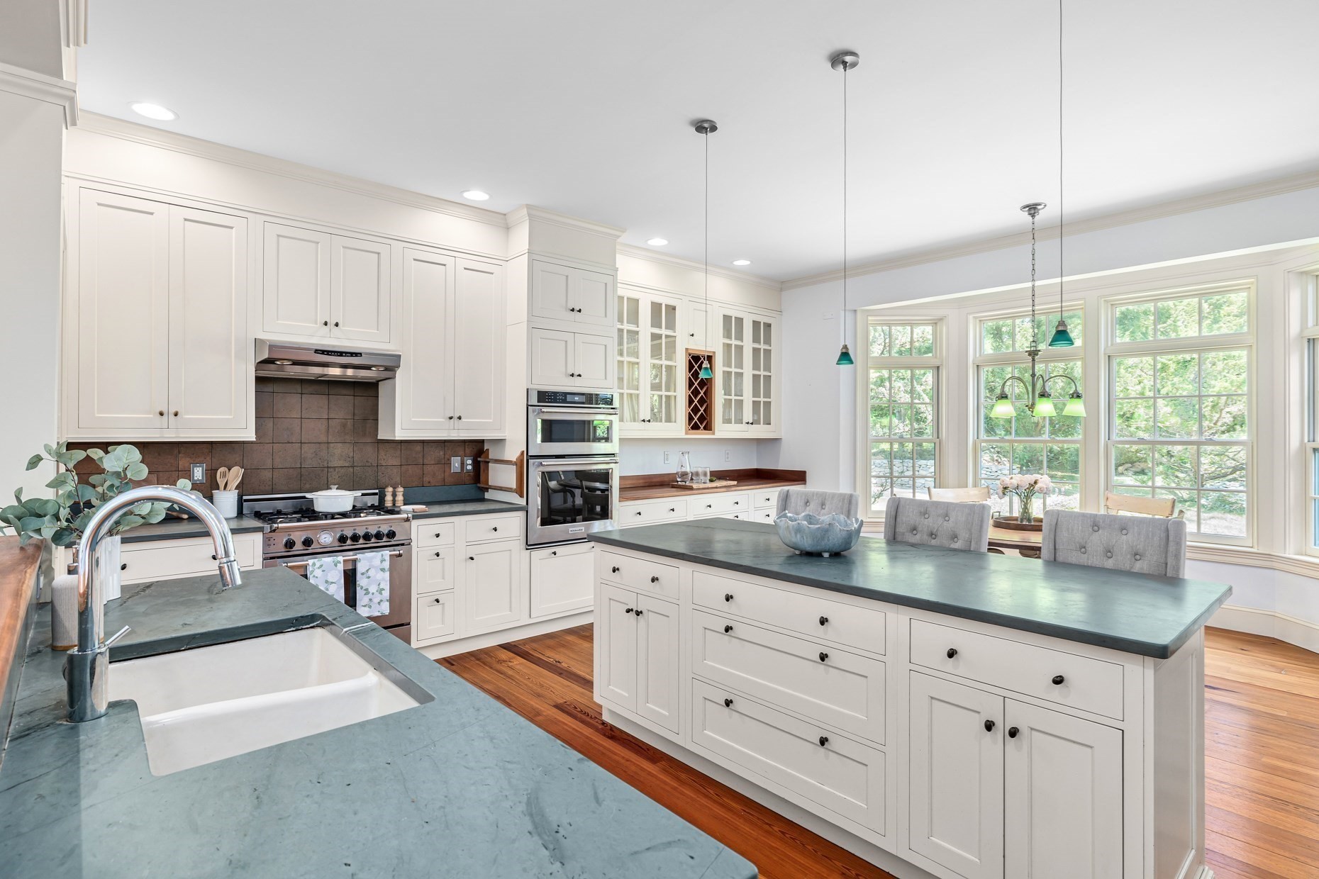 115 Howland Road
