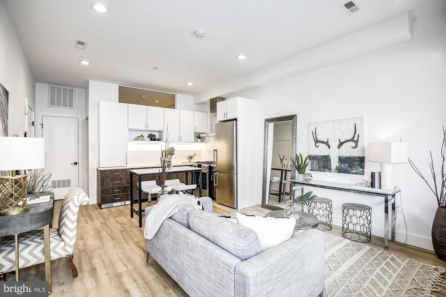 1435 Clifton St NW #4
