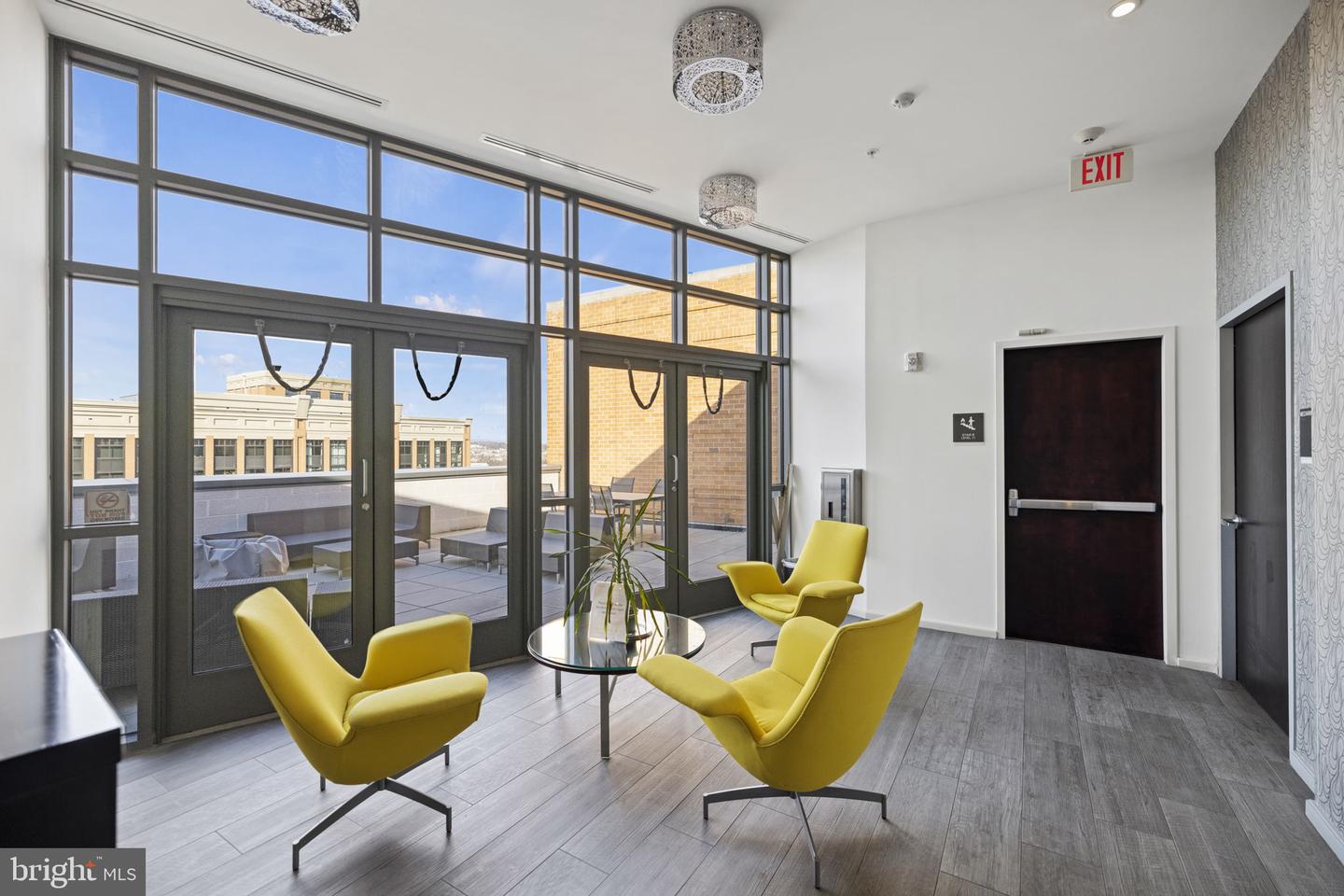 460 New York Ave NW #705
