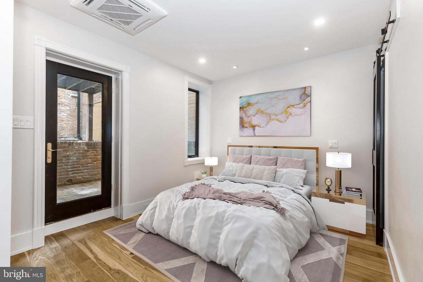 418 M St NW #1