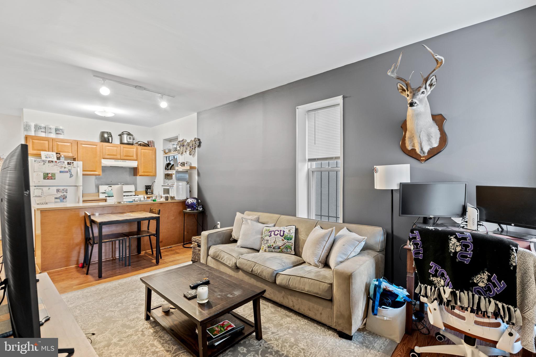78 Q St NW
