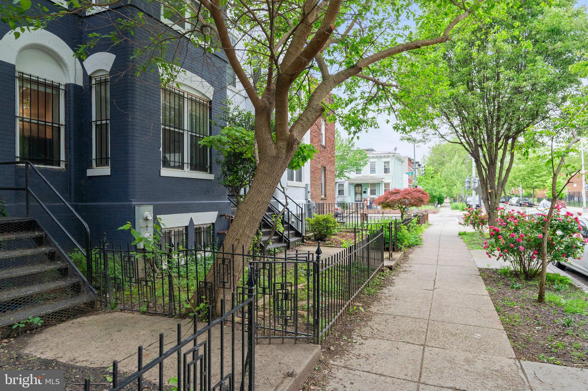 78 Q St NW