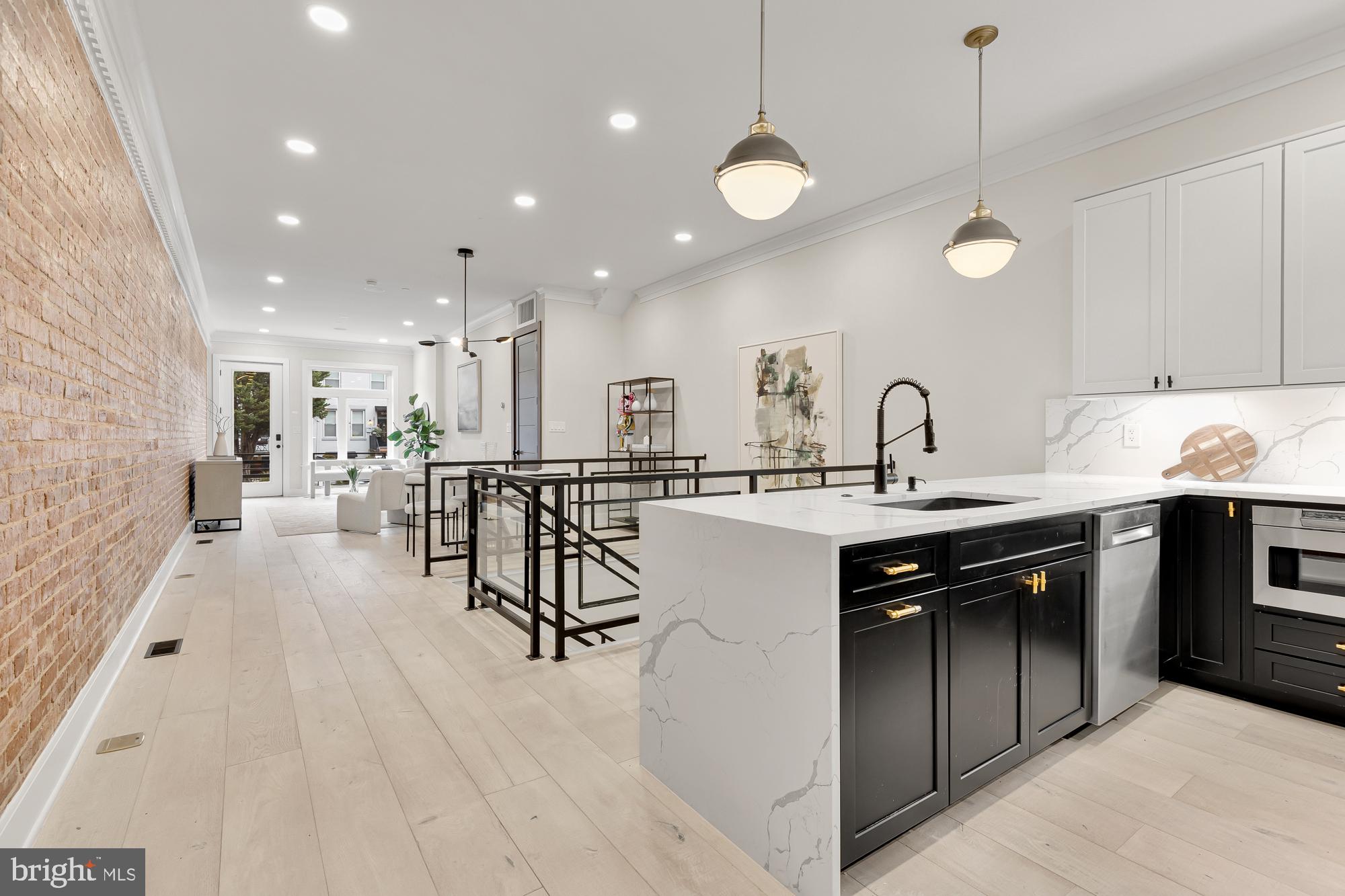 3556 13th St NW #1