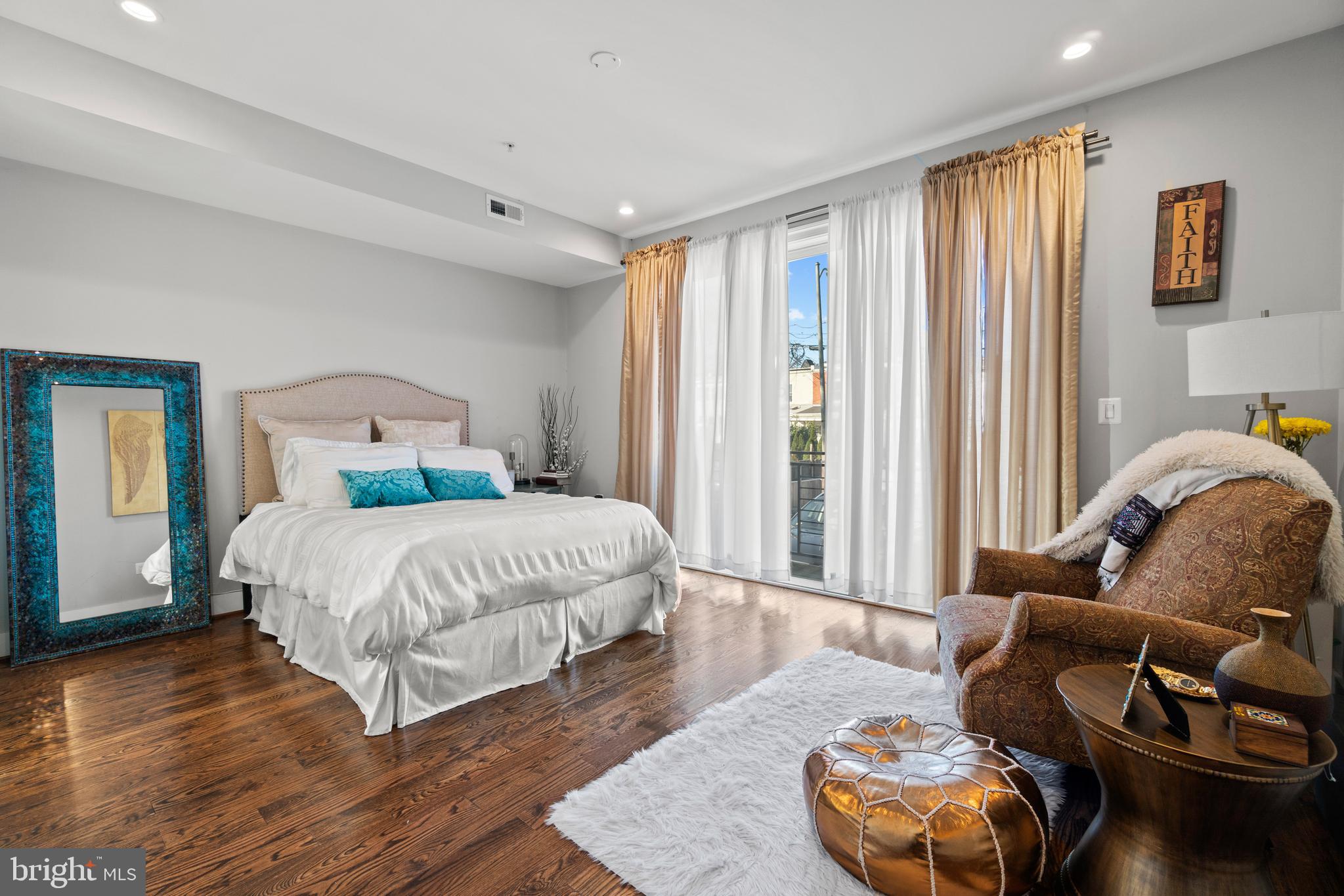 417 RANDOLPH ST NW #2