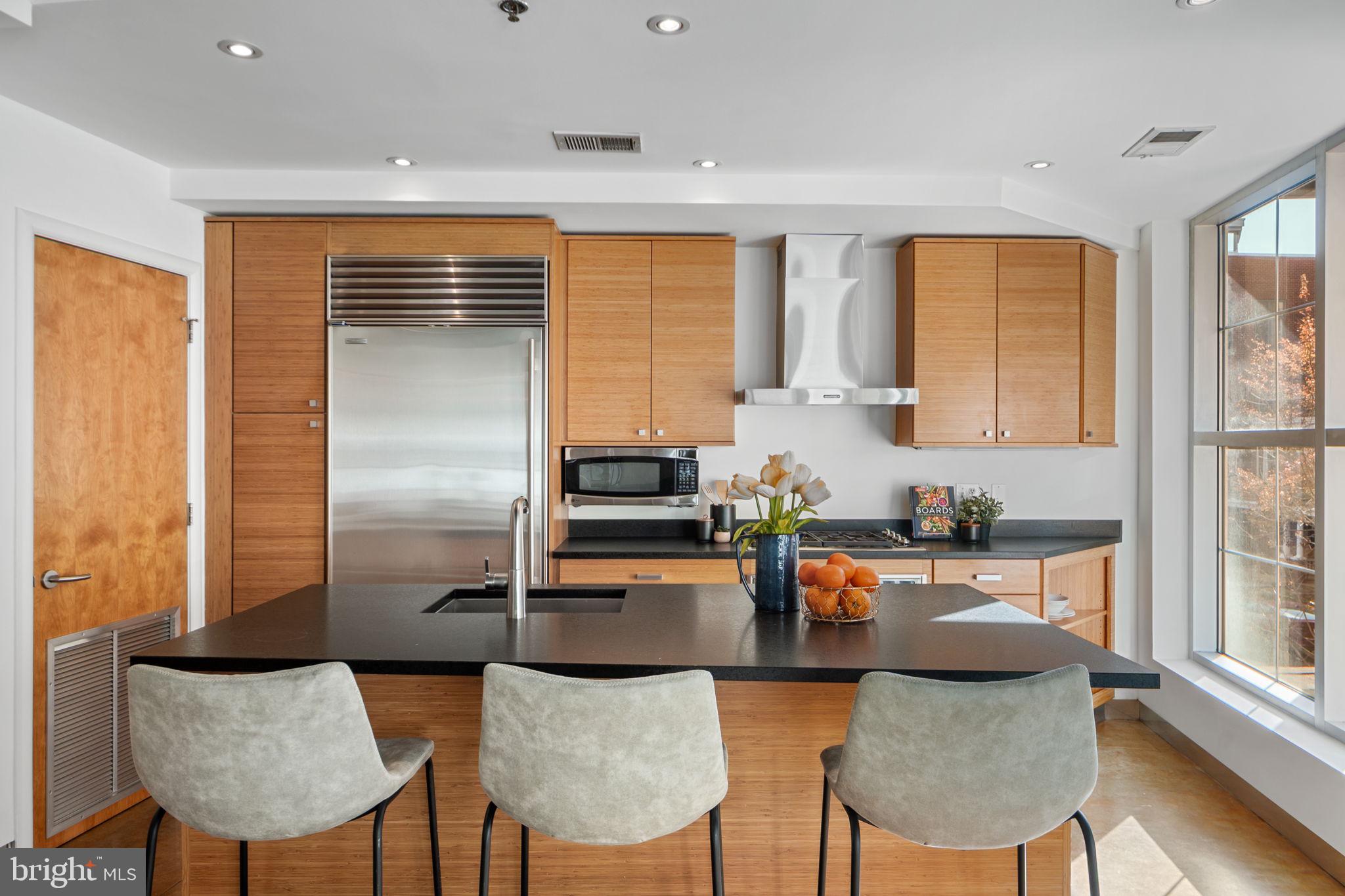 2351 CHAMPLAIN STREET NW C4