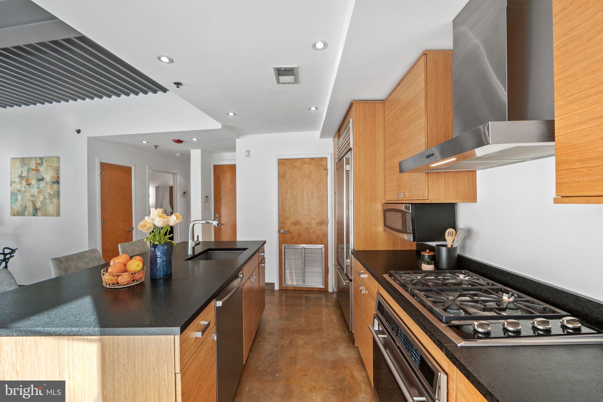 2351 CHAMPLAIN STREET NW C4