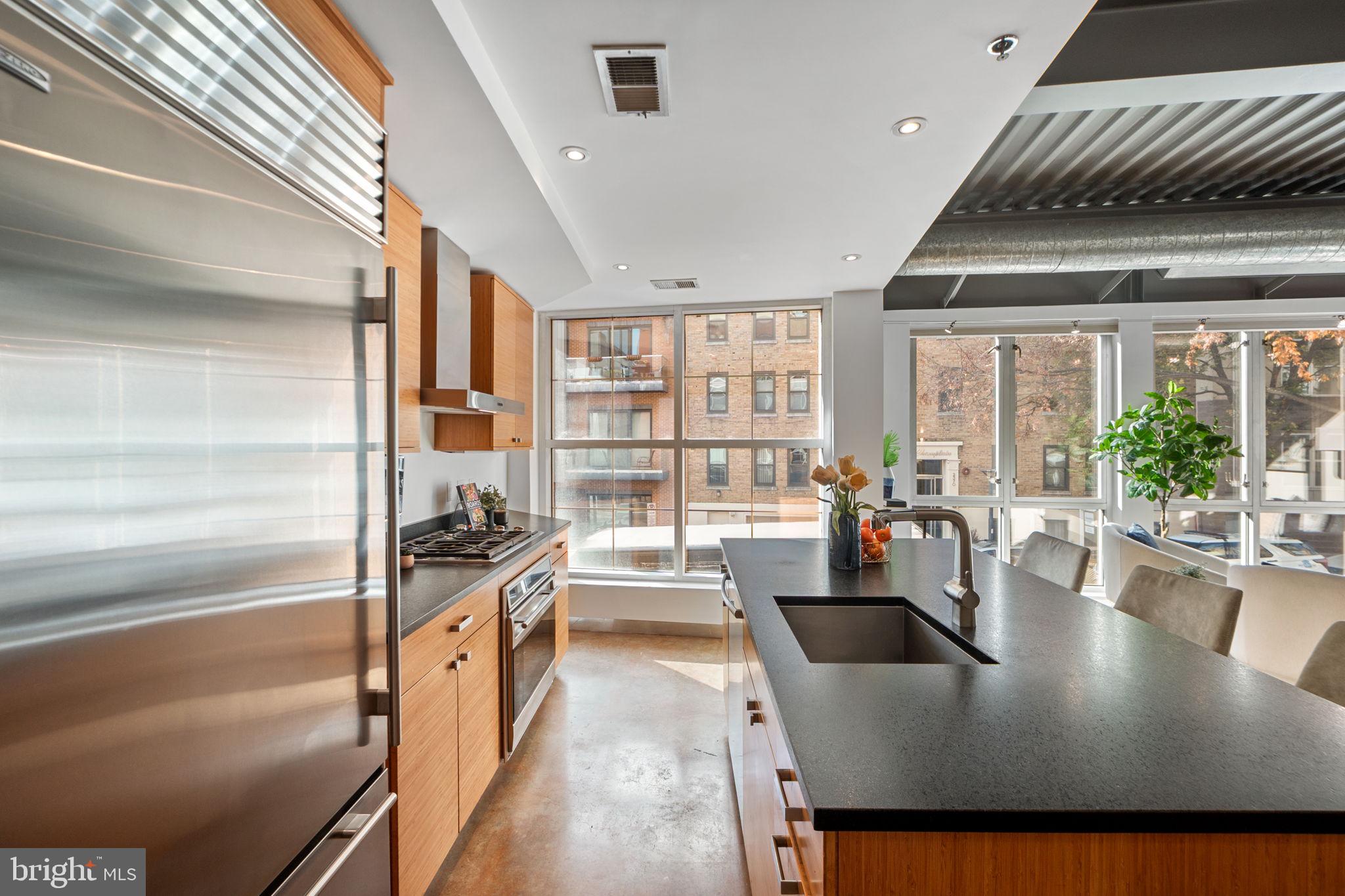 2351 CHAMPLAIN STREET NW C4