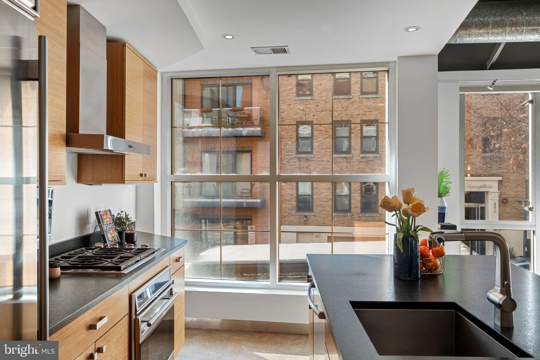 2351 CHAMPLAIN STREET NW C4