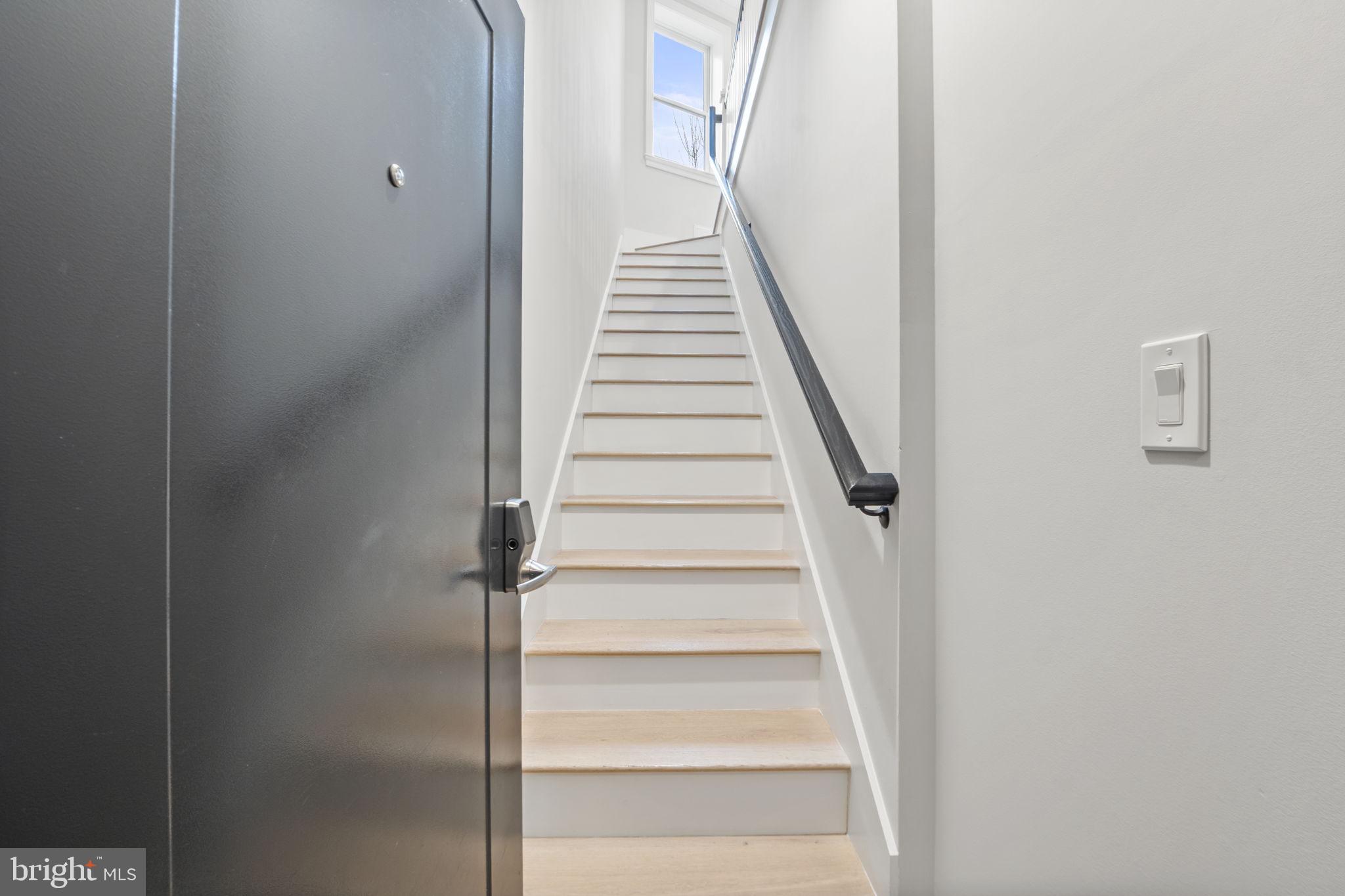 2150 FLORIDA AVENUE NW PH4