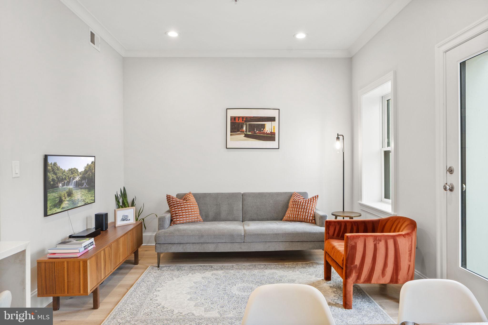 2150 FLORIDA AVENUE NW PH4