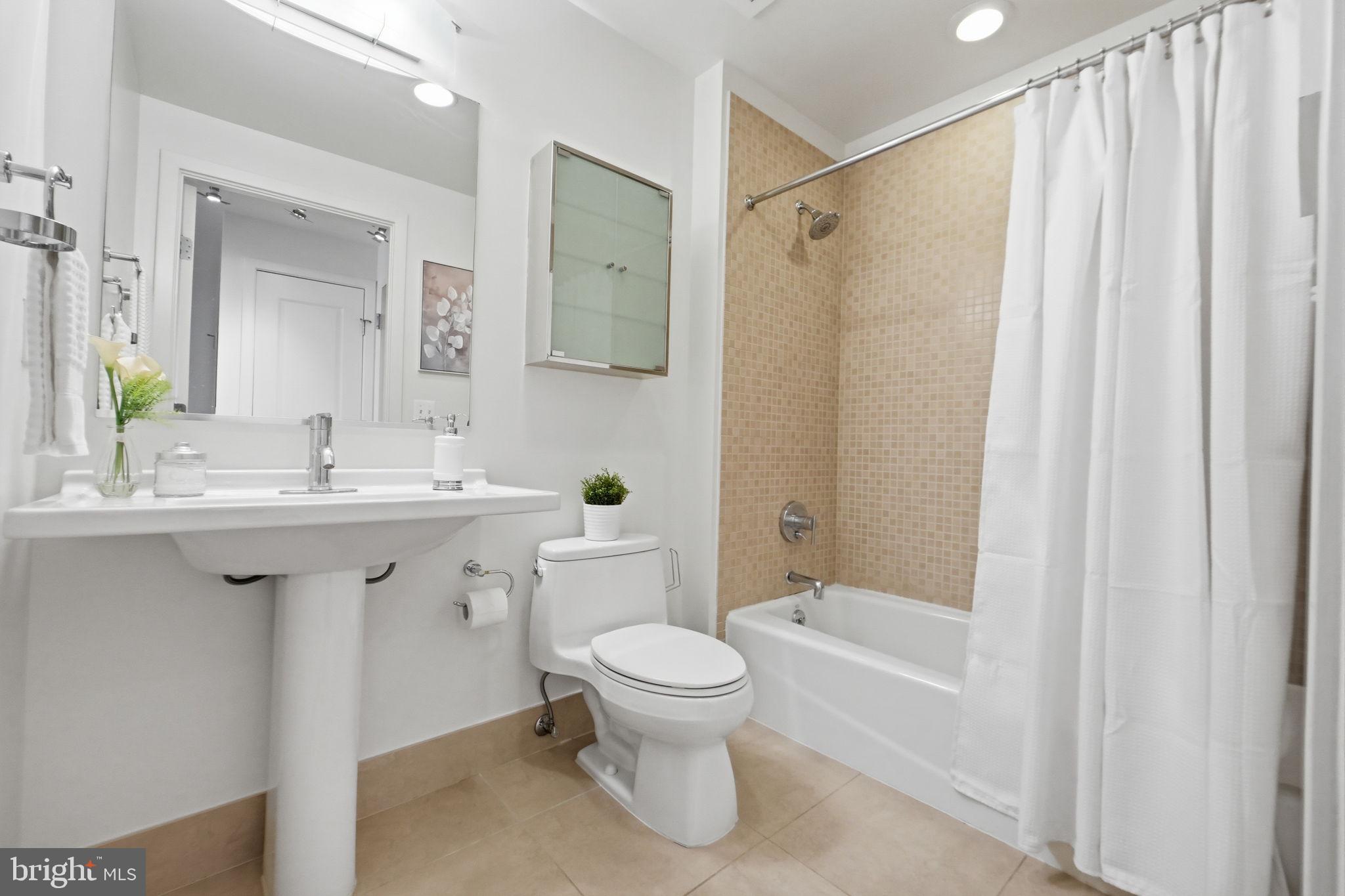2125 14TH STREET NW 721