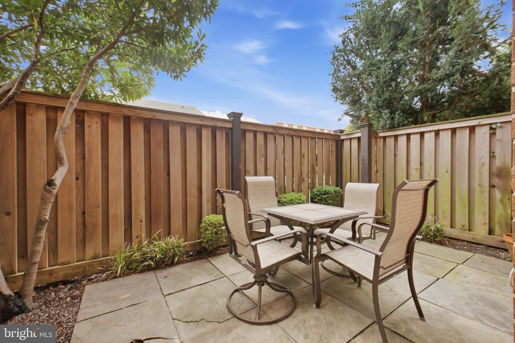 1600 BELMONT STREET NW Unit: D
