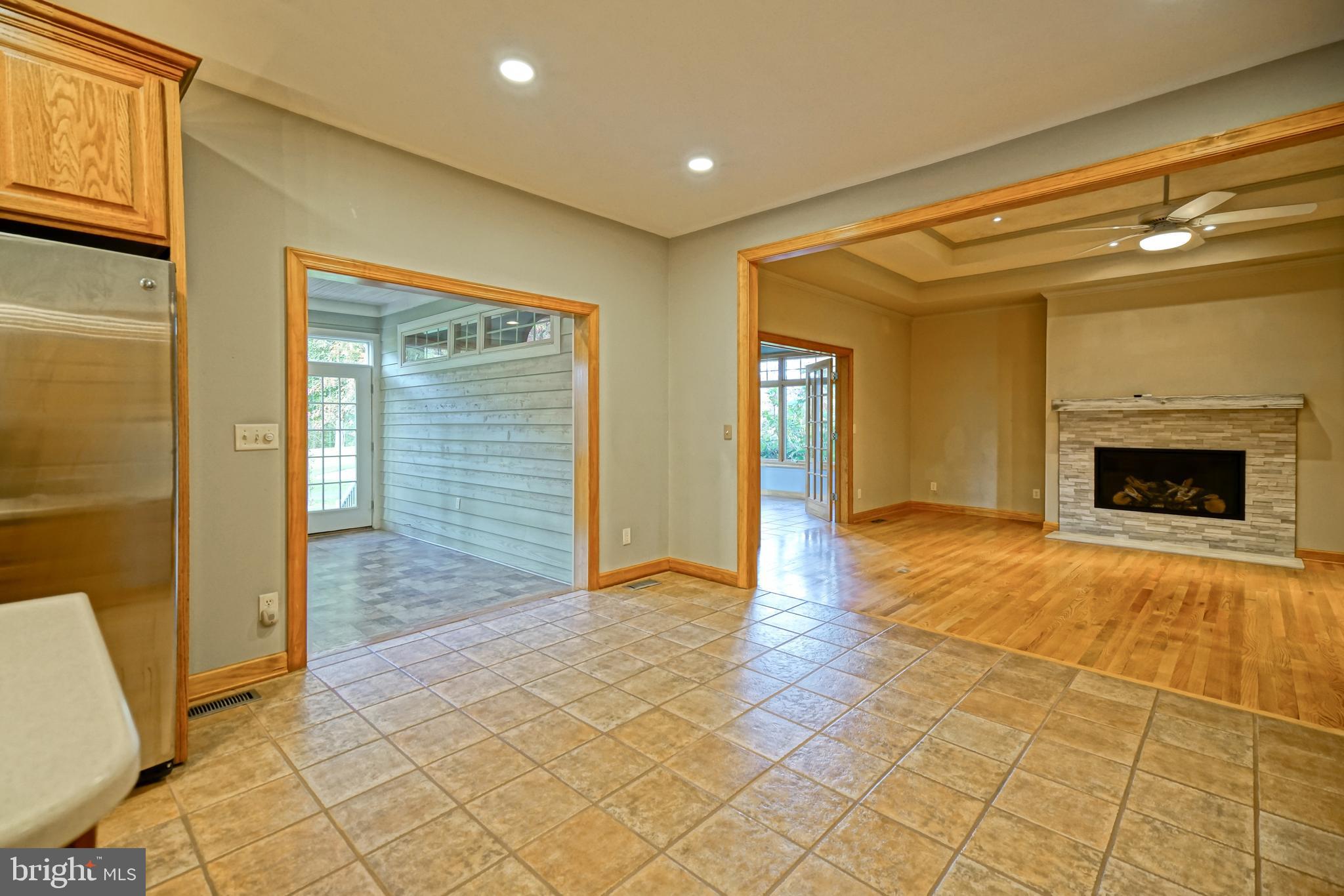 12 BLACK WALNUT COURT