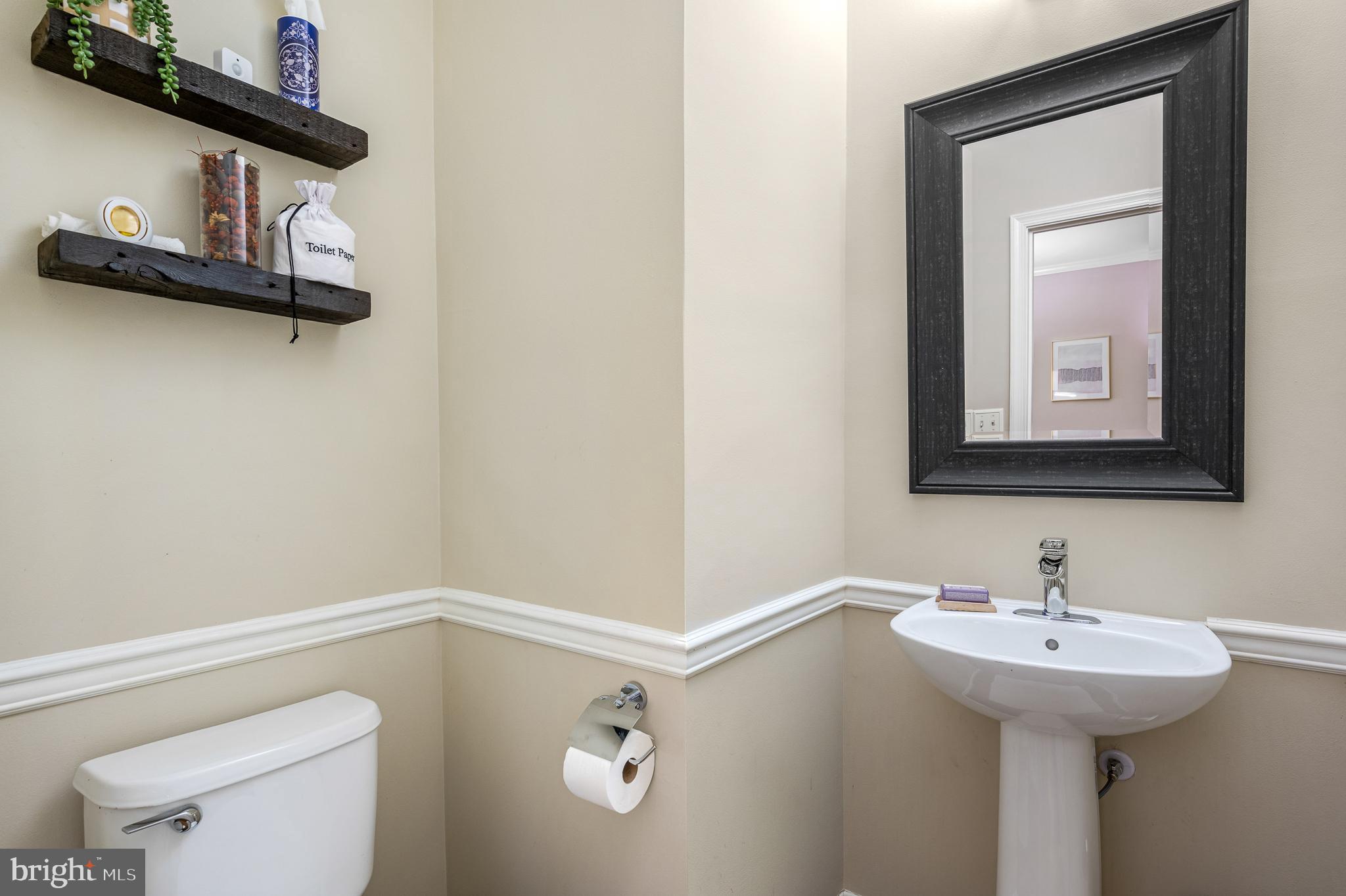 47527 Sharpskin Island Sq