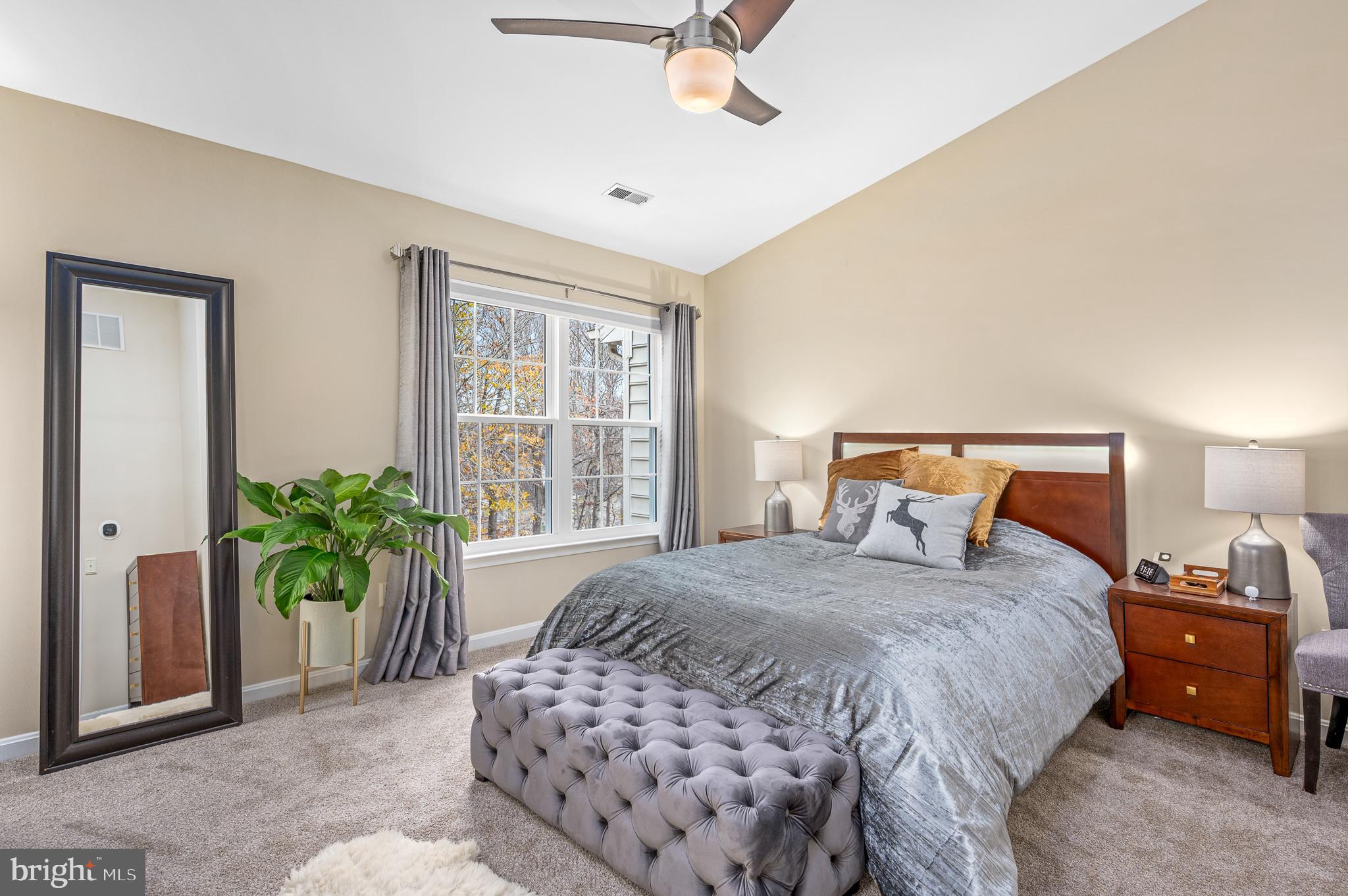 47527 Sharpskin Island Sq