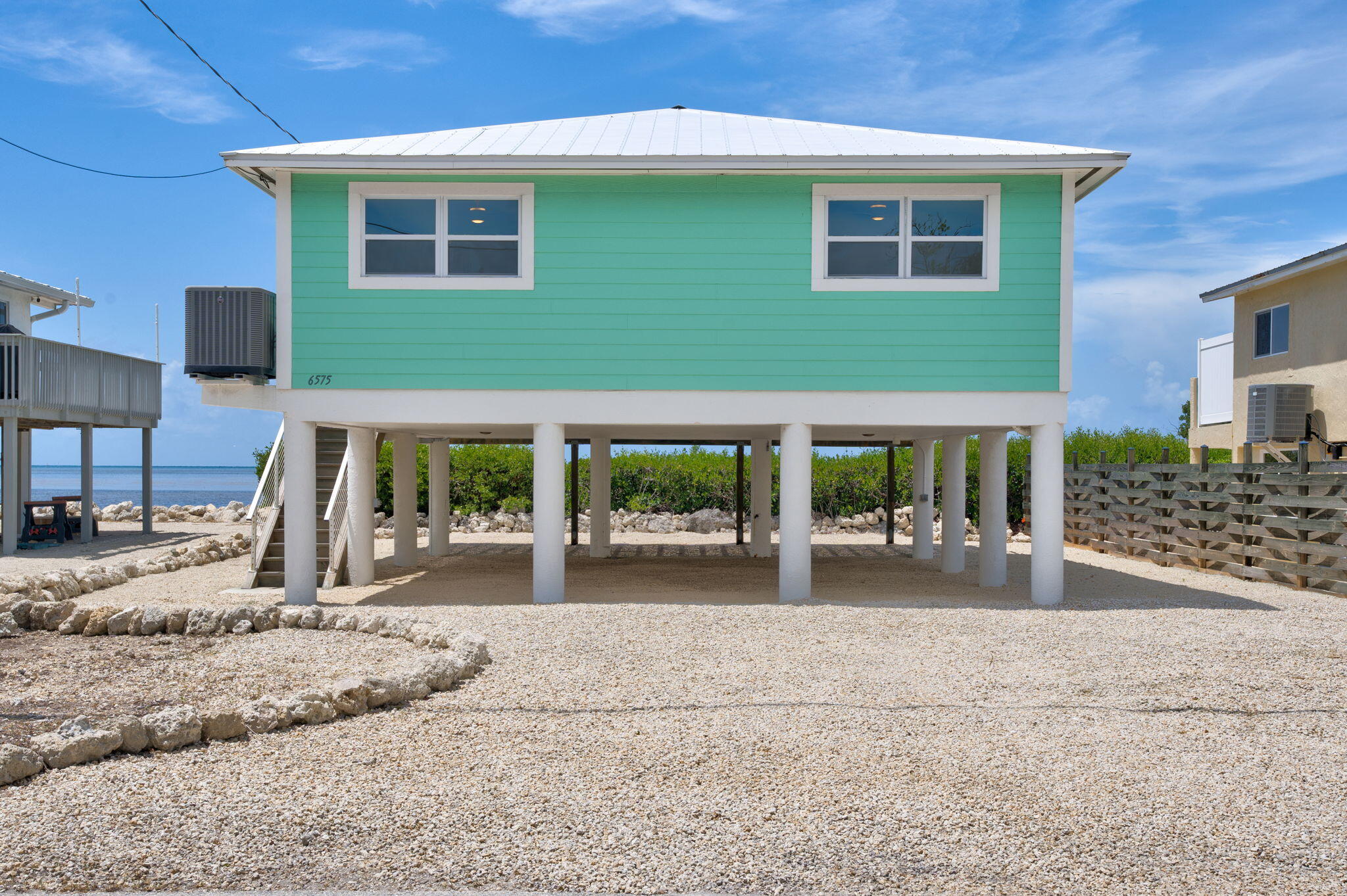 6575 Oceanview Avenue