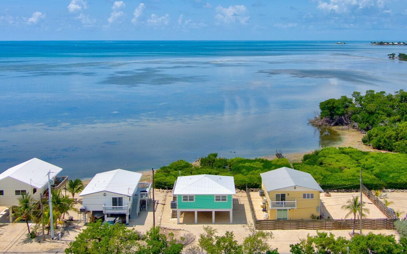 6575 Oceanview Avenue