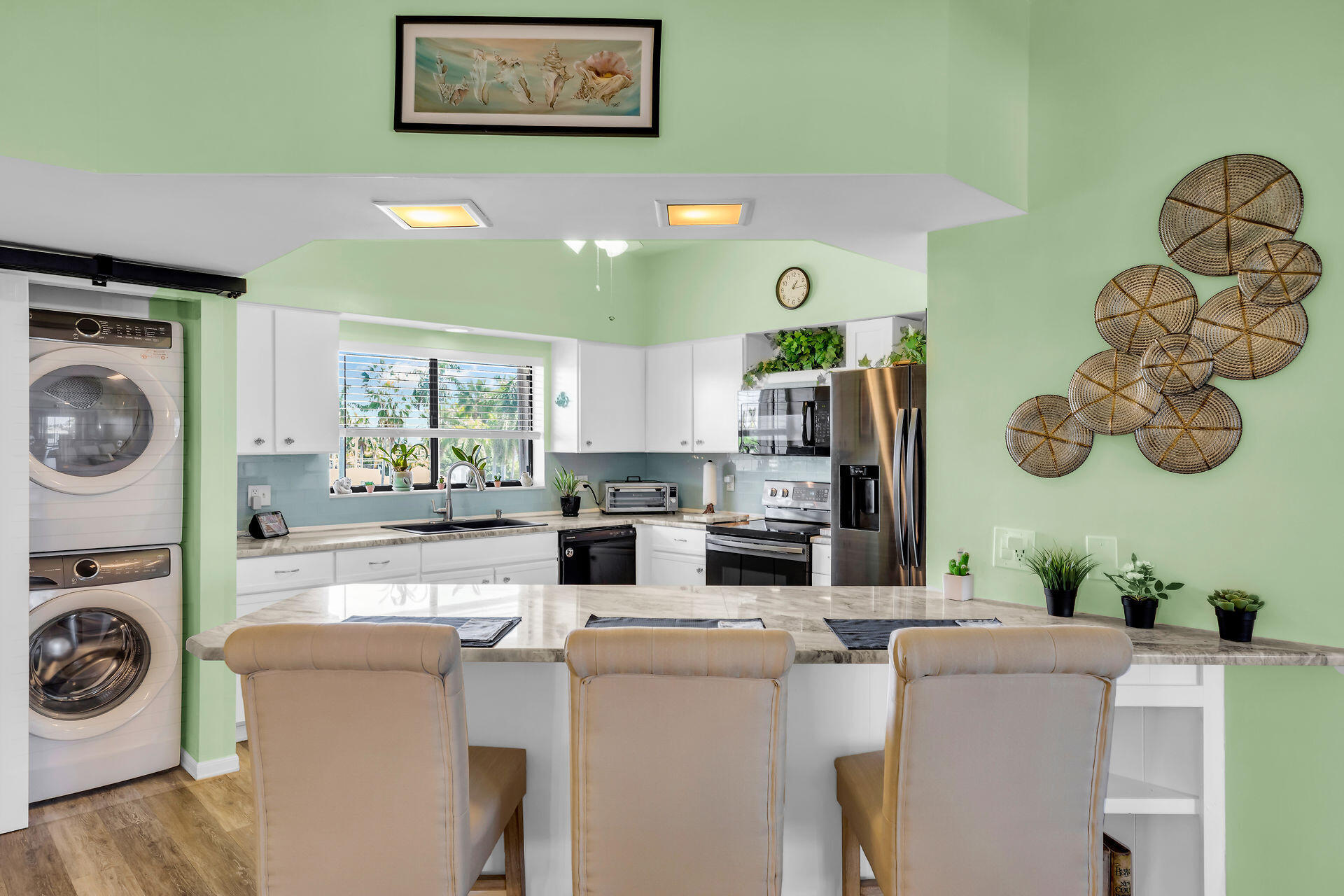 720 W Ocean Drive Unit: 302