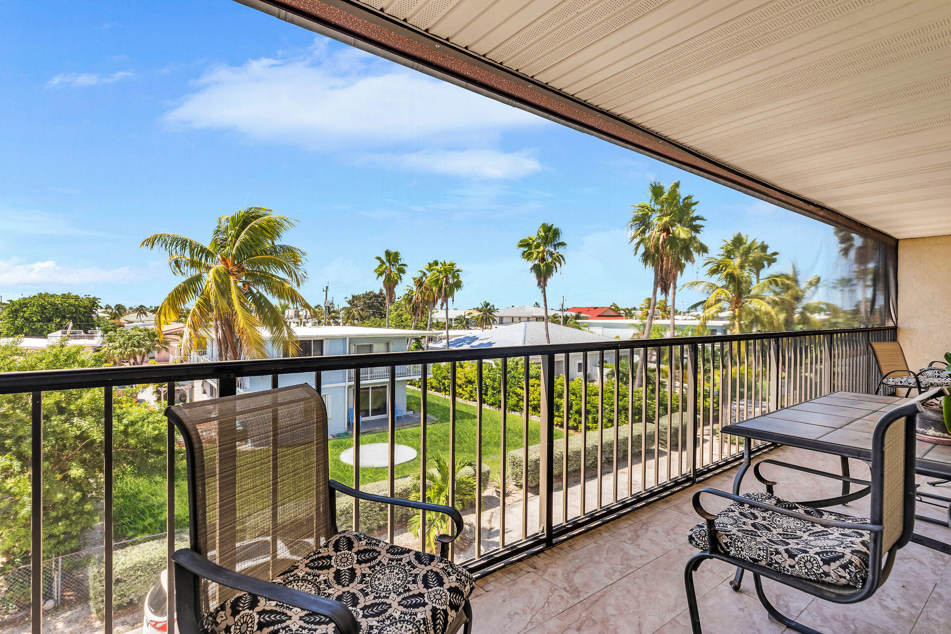 720 W Ocean Drive Unit: 302