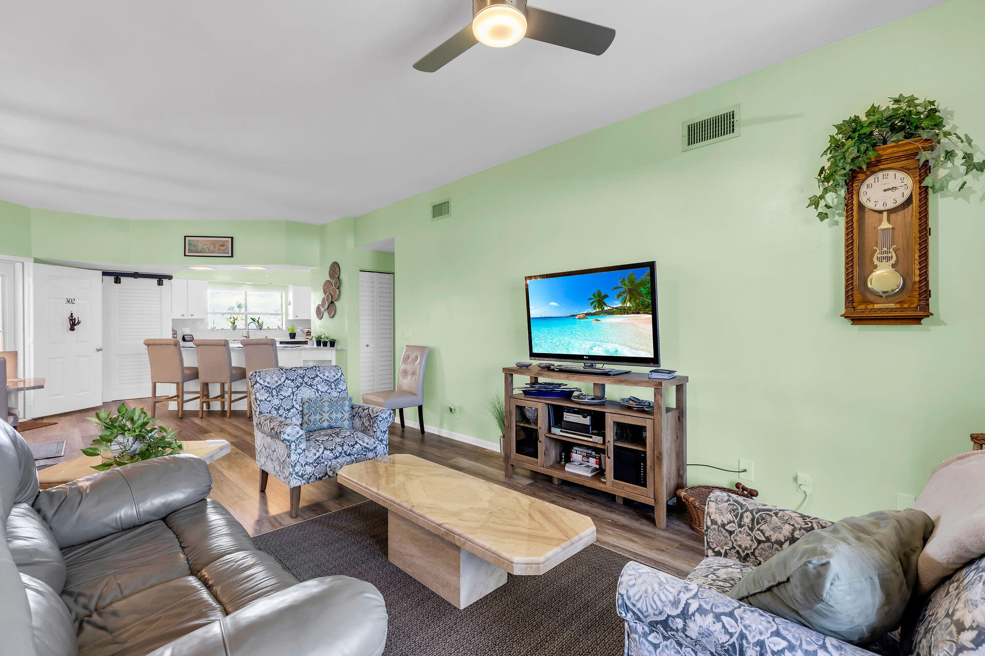 720 W Ocean Drive Unit: 302