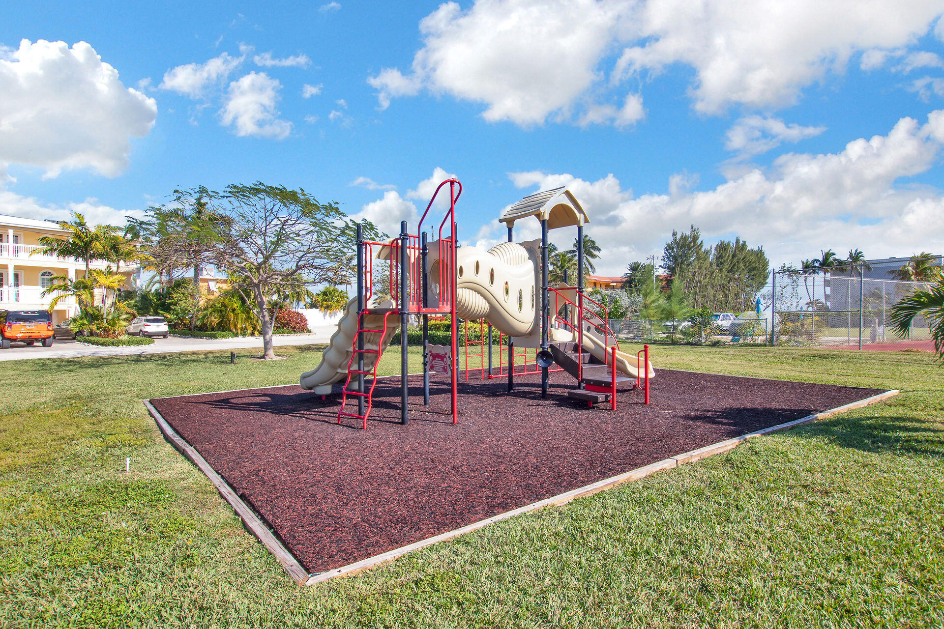 720 W Ocean Drive Unit: 302