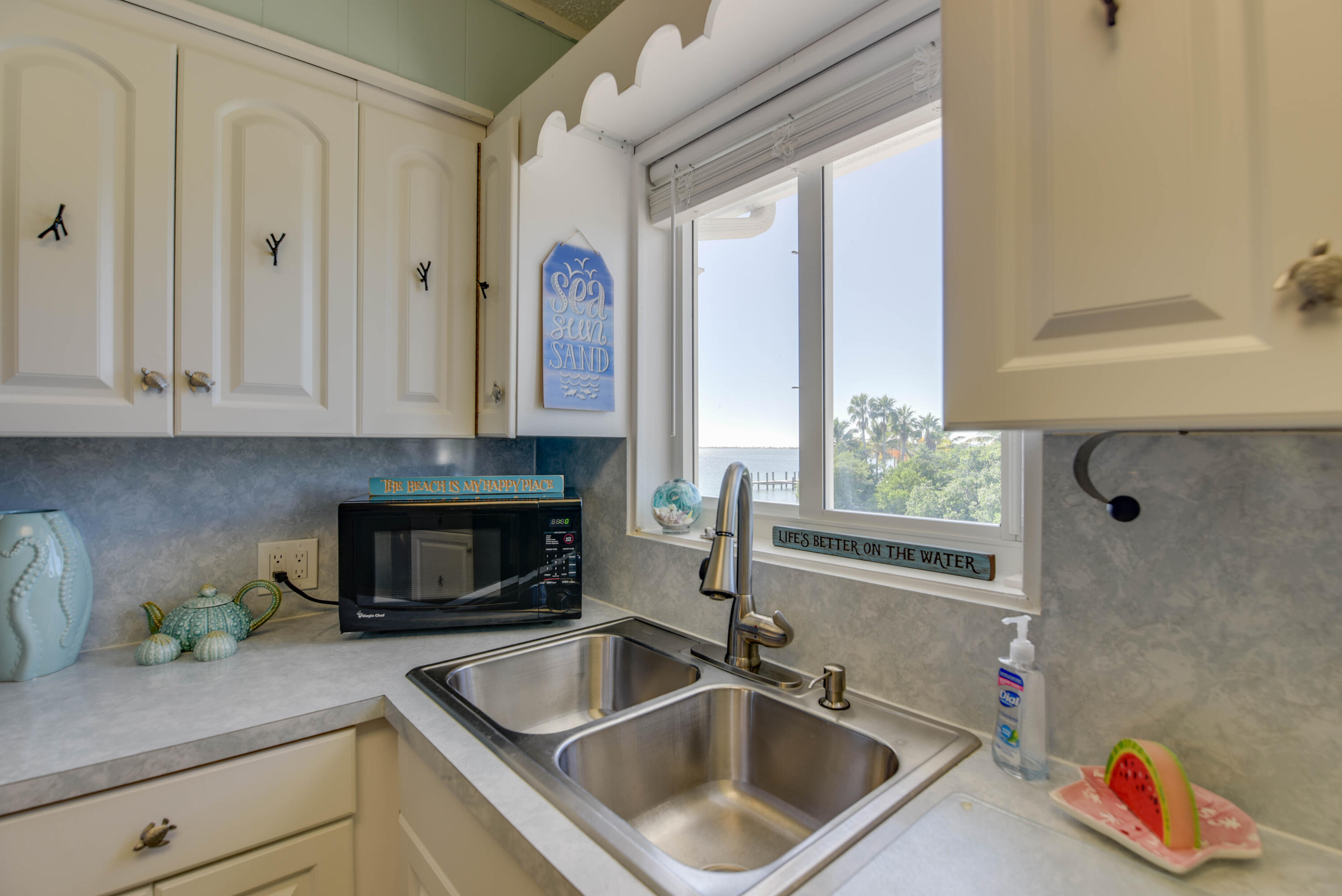 1215 97Th Street Unit: 8
