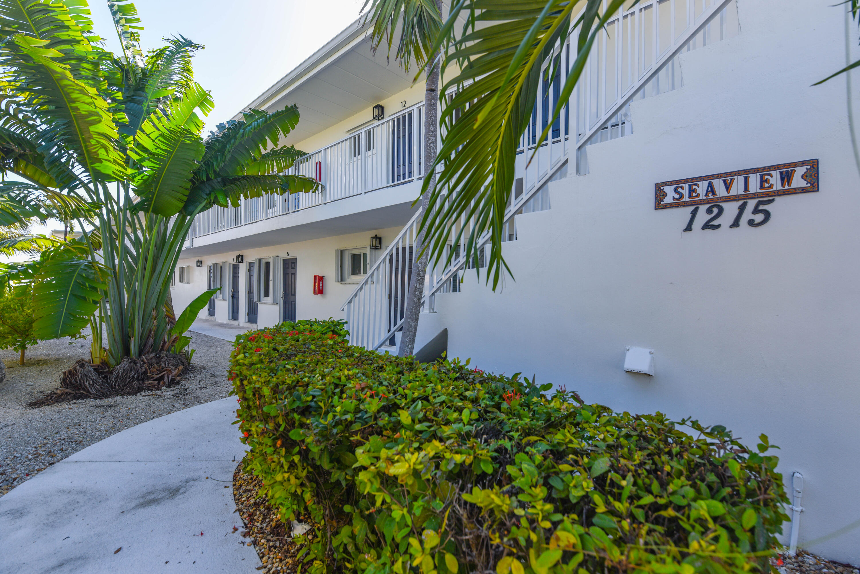 1215 97Th Street Unit: 8