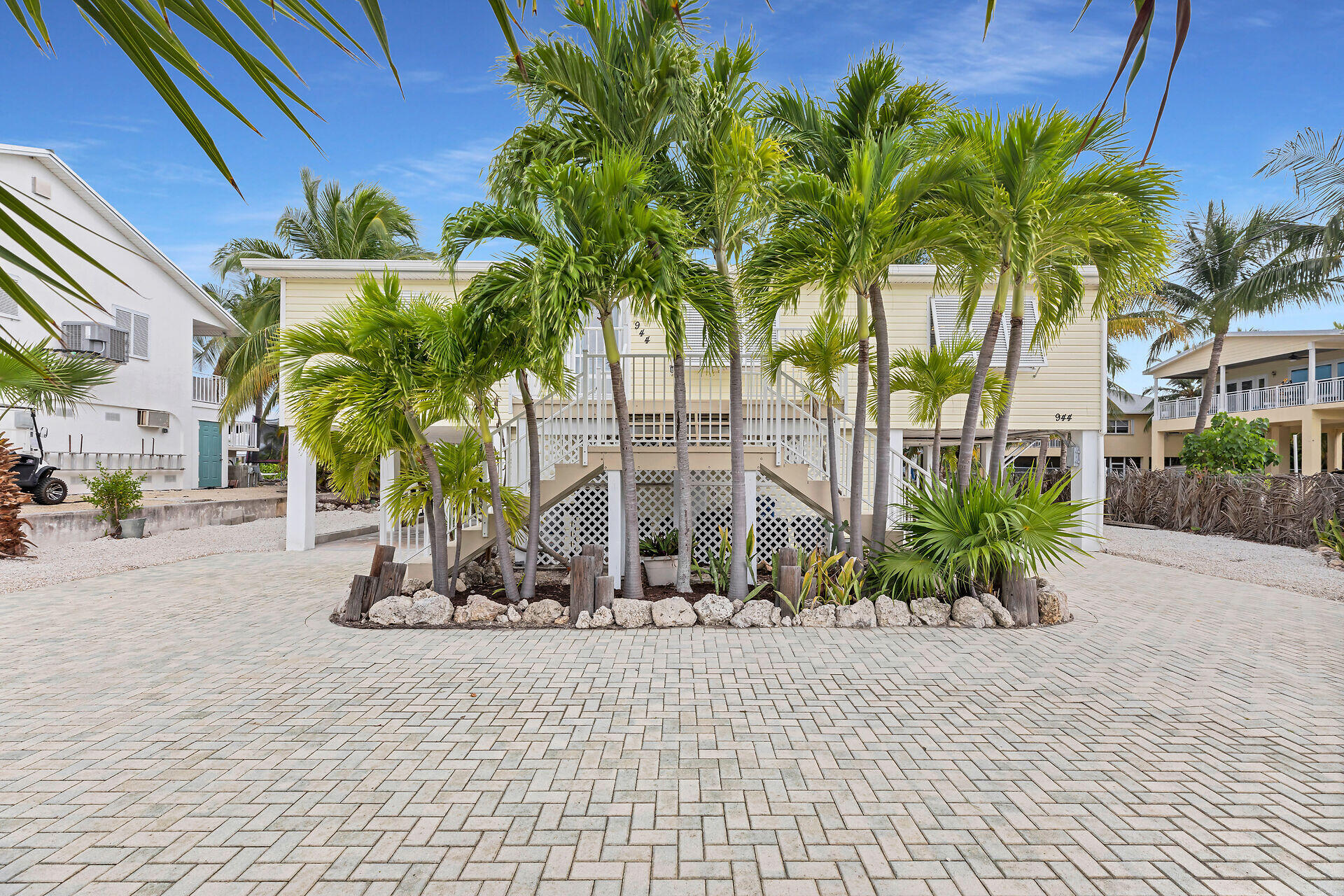 944 E 75Th Street