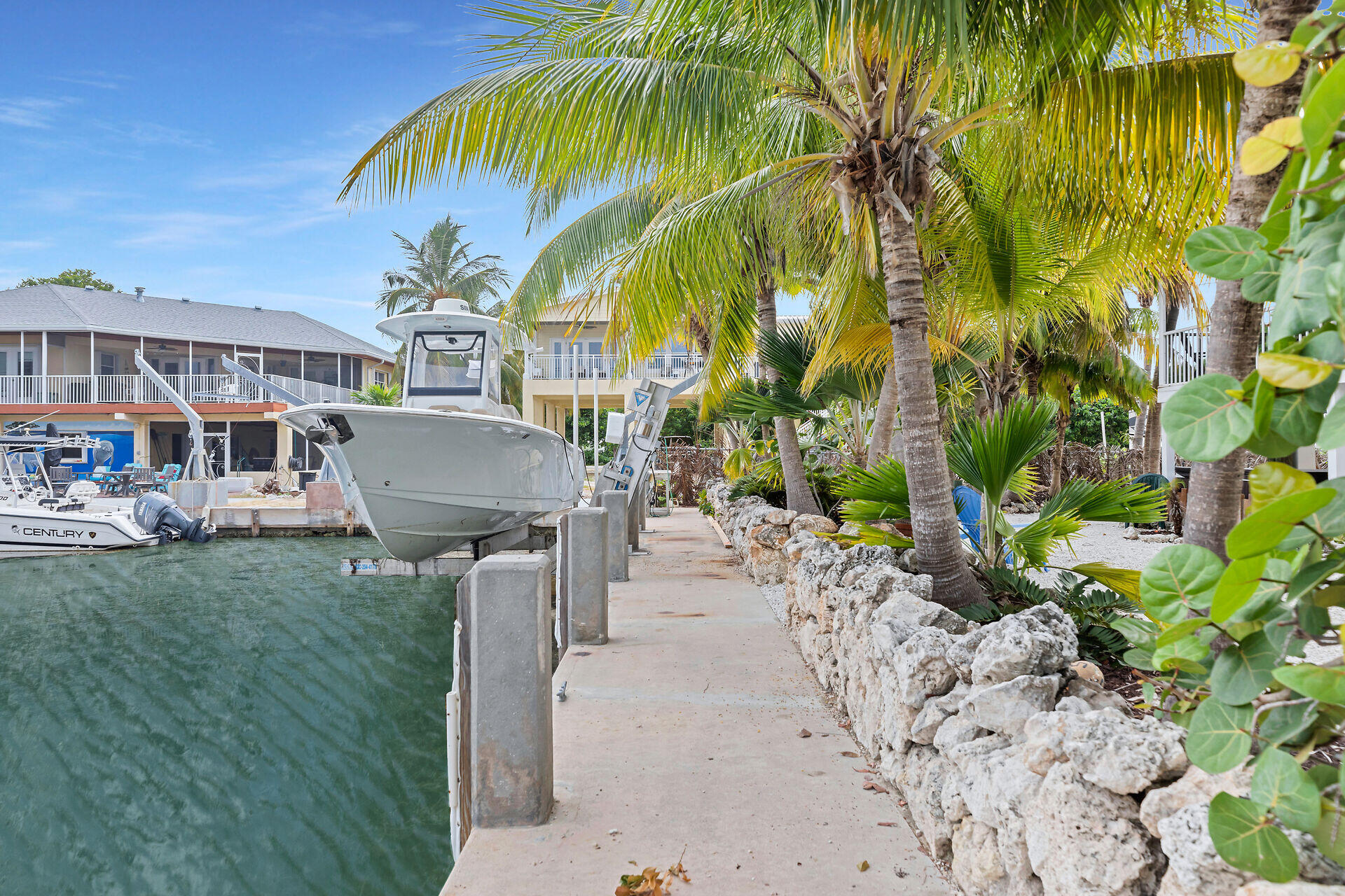 944 E 75Th Street