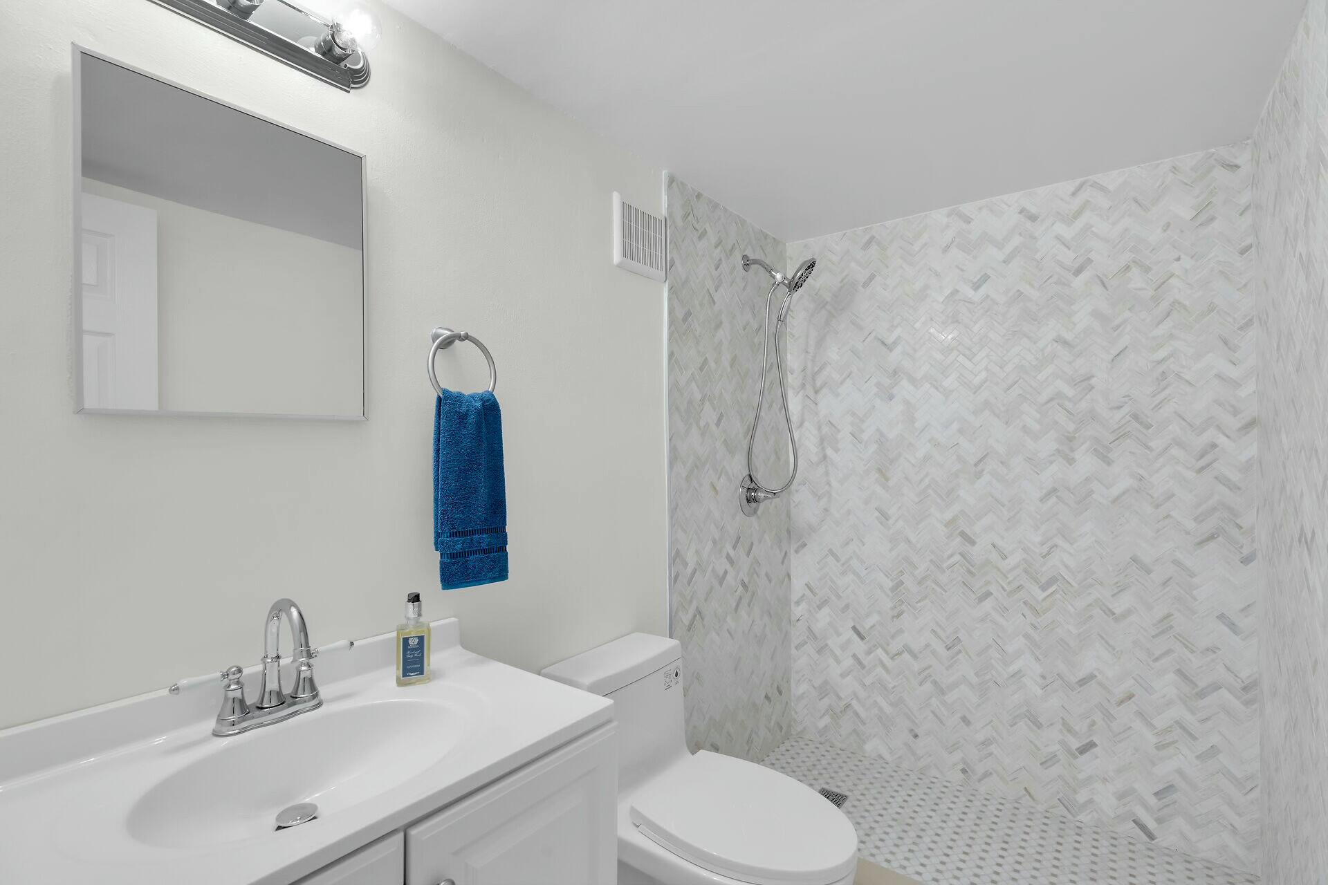 5301 Ocean Terrace Unit: 5