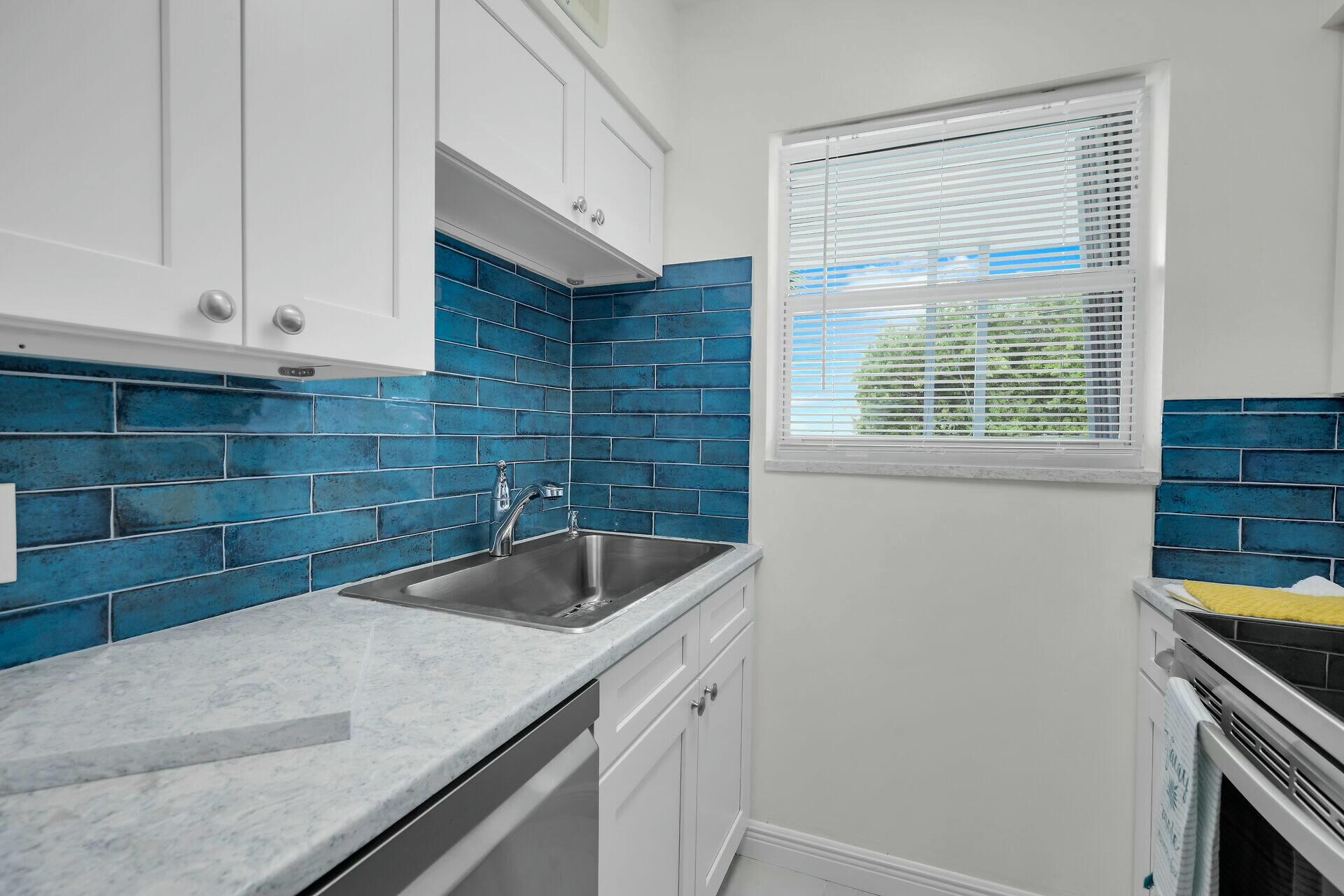 5301 Ocean Terrace Unit: 5