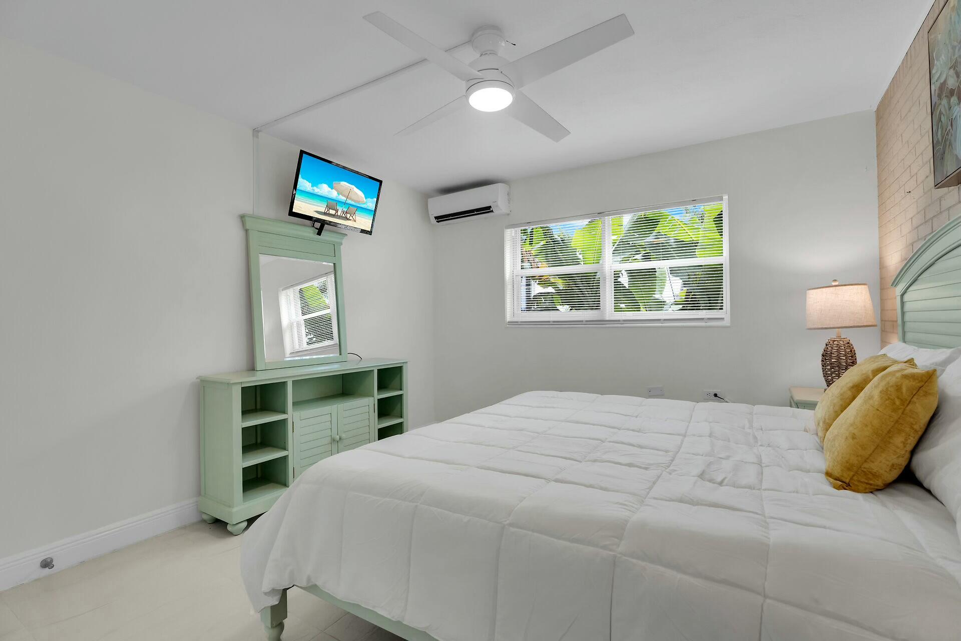 5301 Ocean Terrace Unit: 5