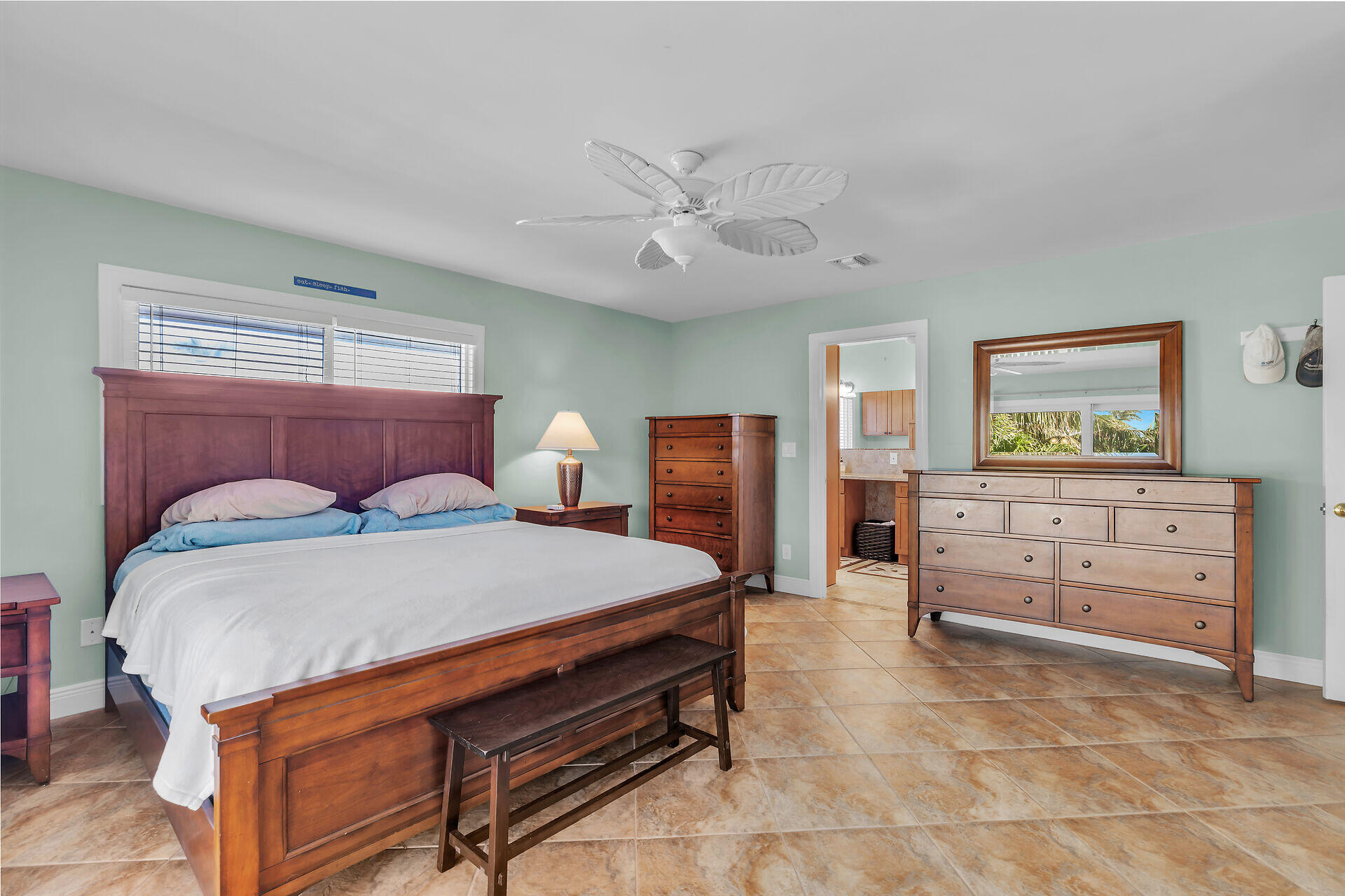 271 4th Street