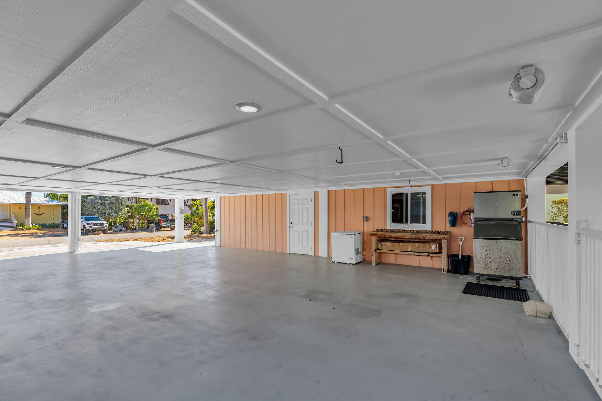 271 4th Street