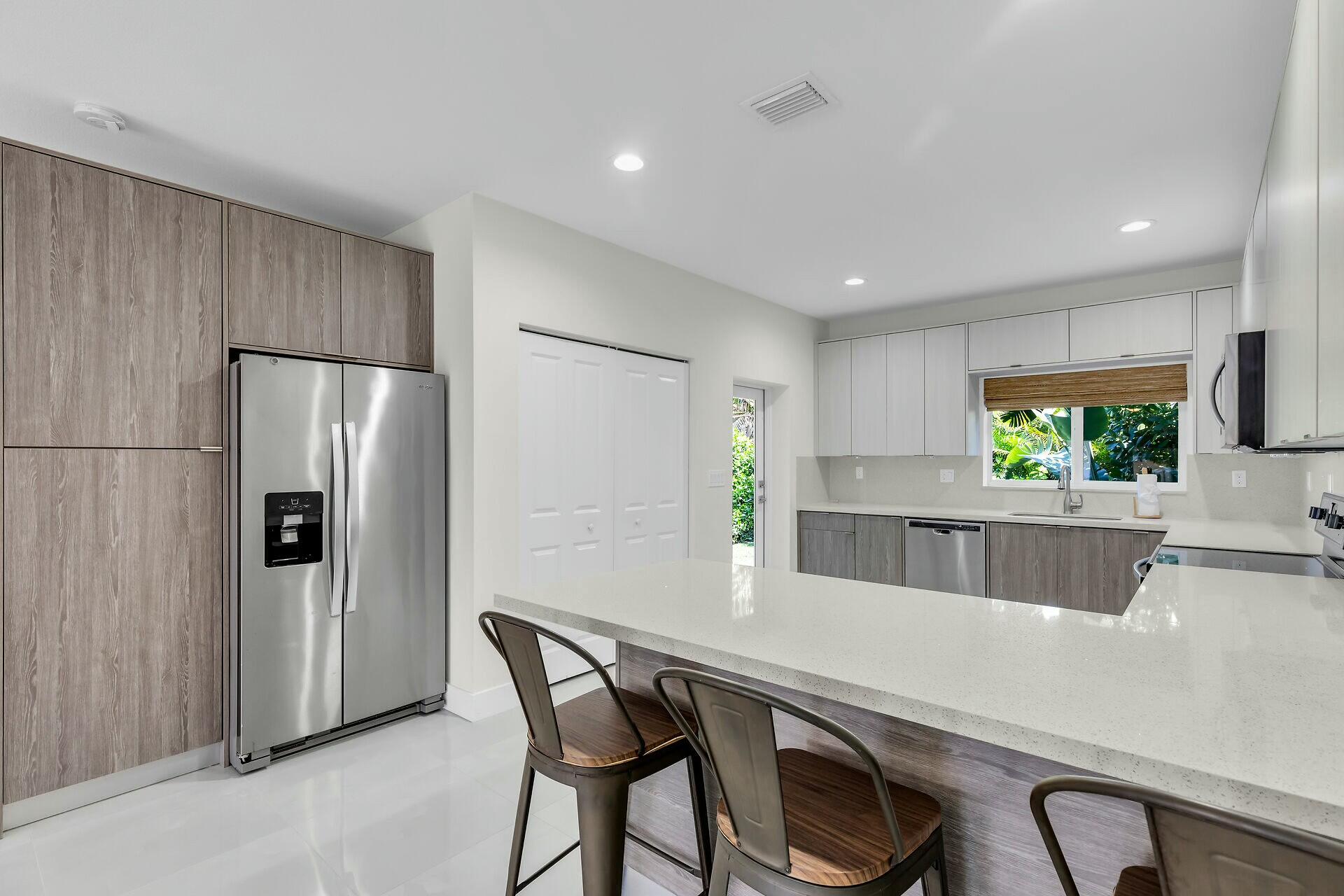 230 8Th Street