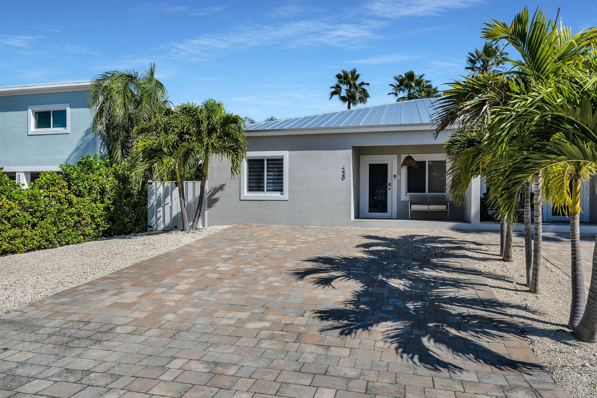 230 8Th Street
