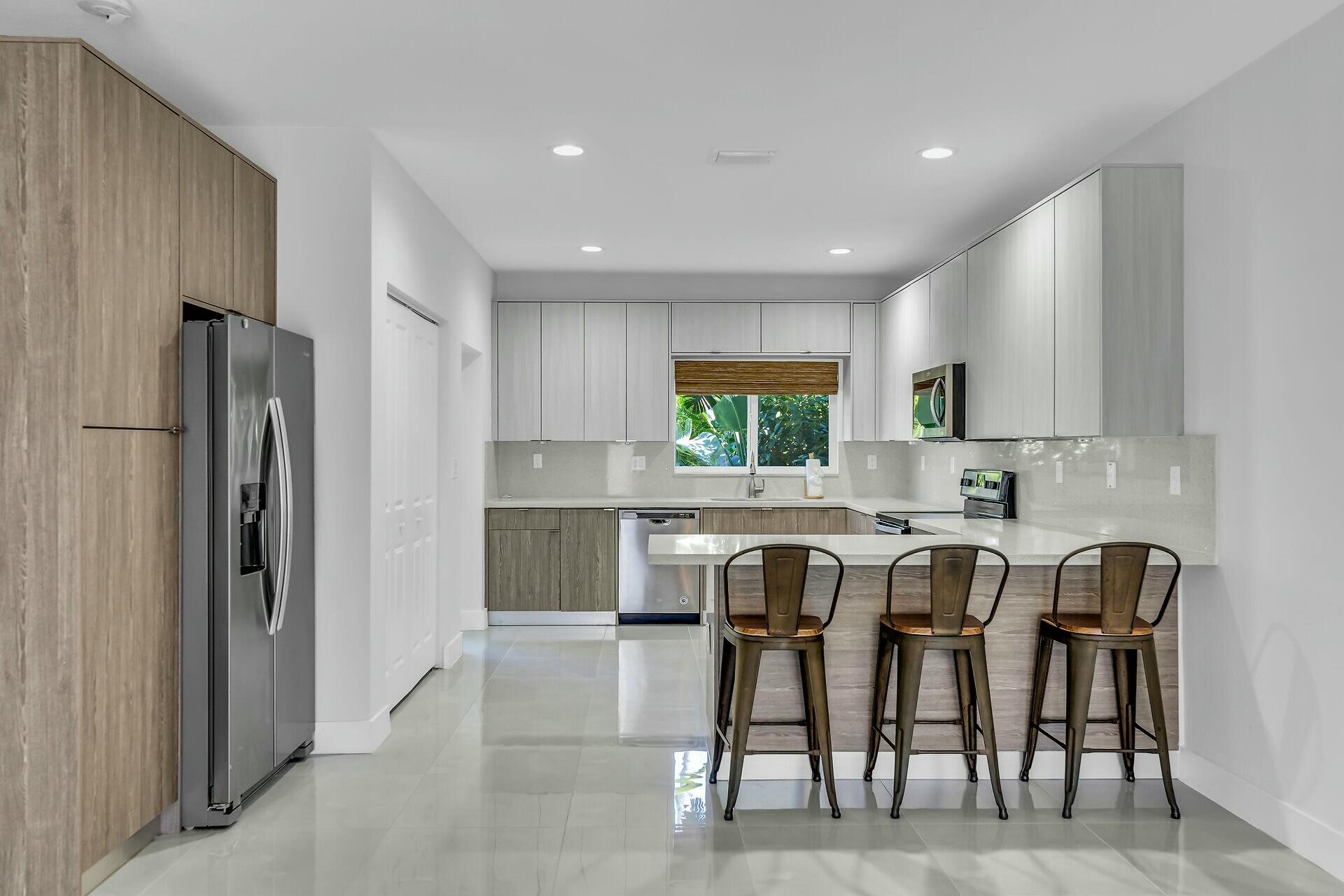 230 8Th Street