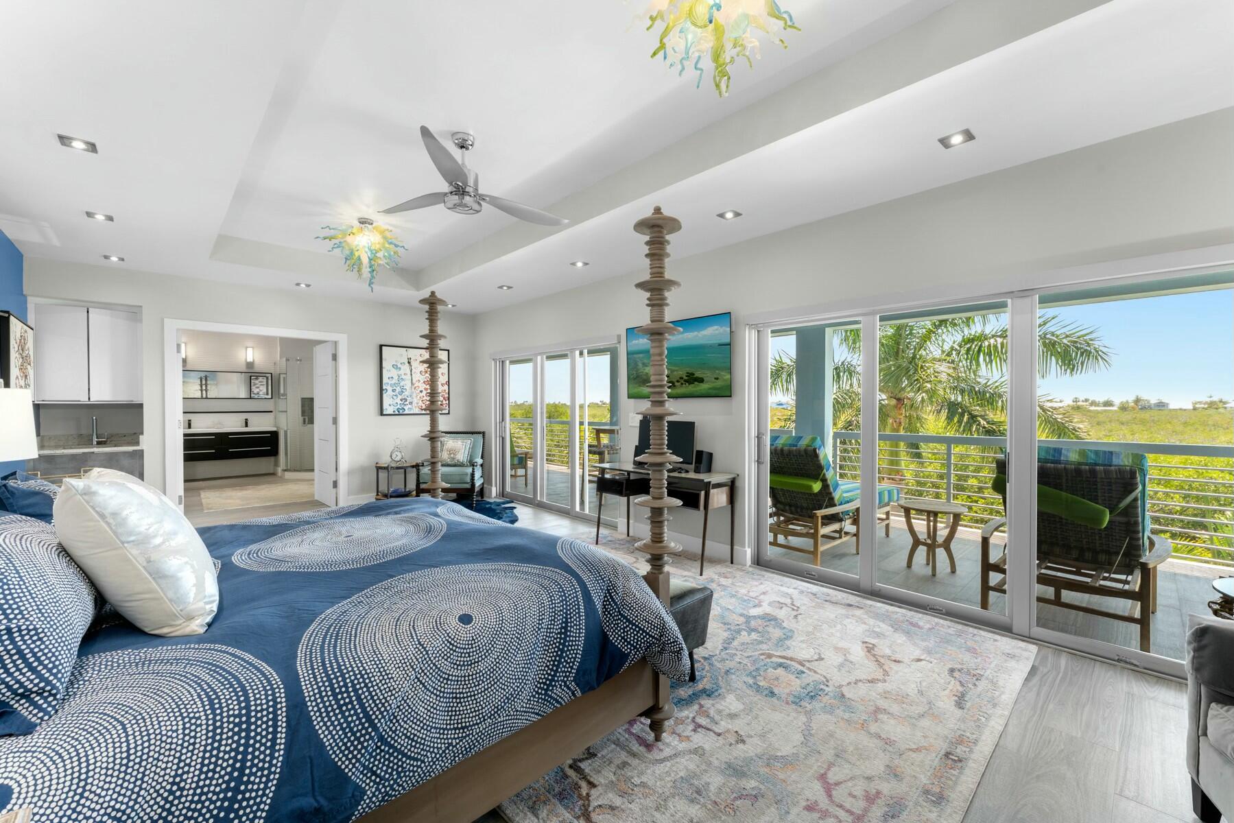 172 Venetian Drive