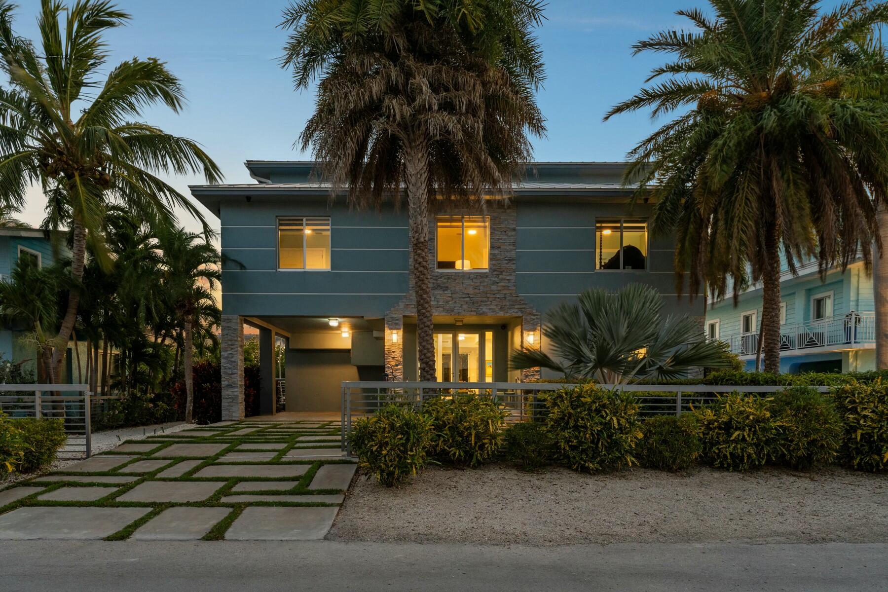 172 Venetian Drive