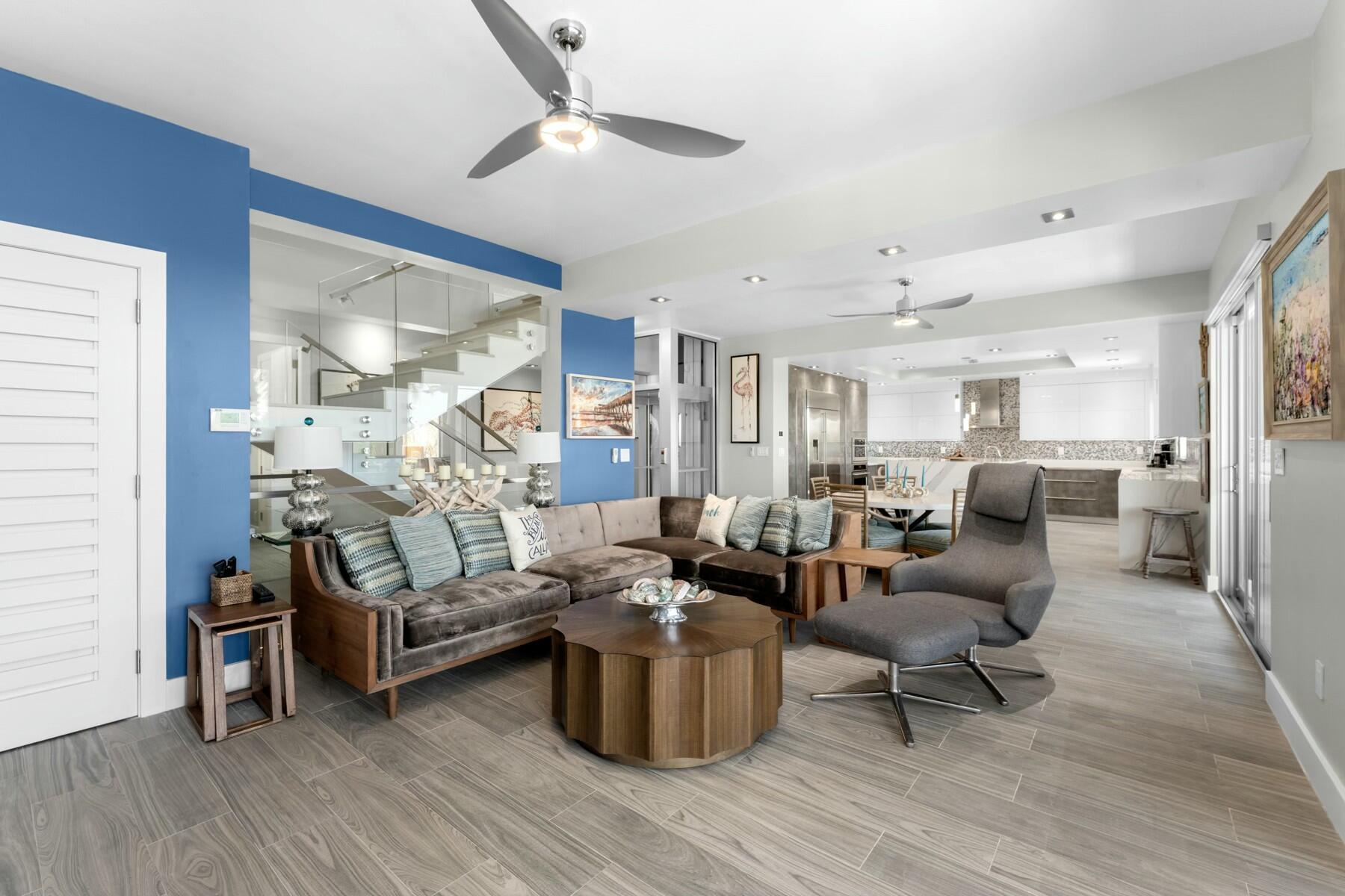 172 Venetian Drive