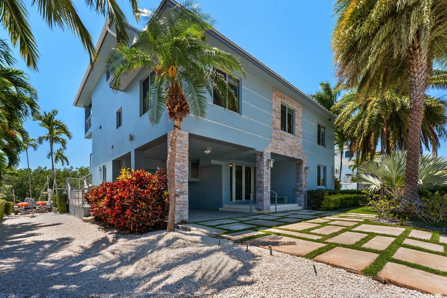 172 Venetian Drive