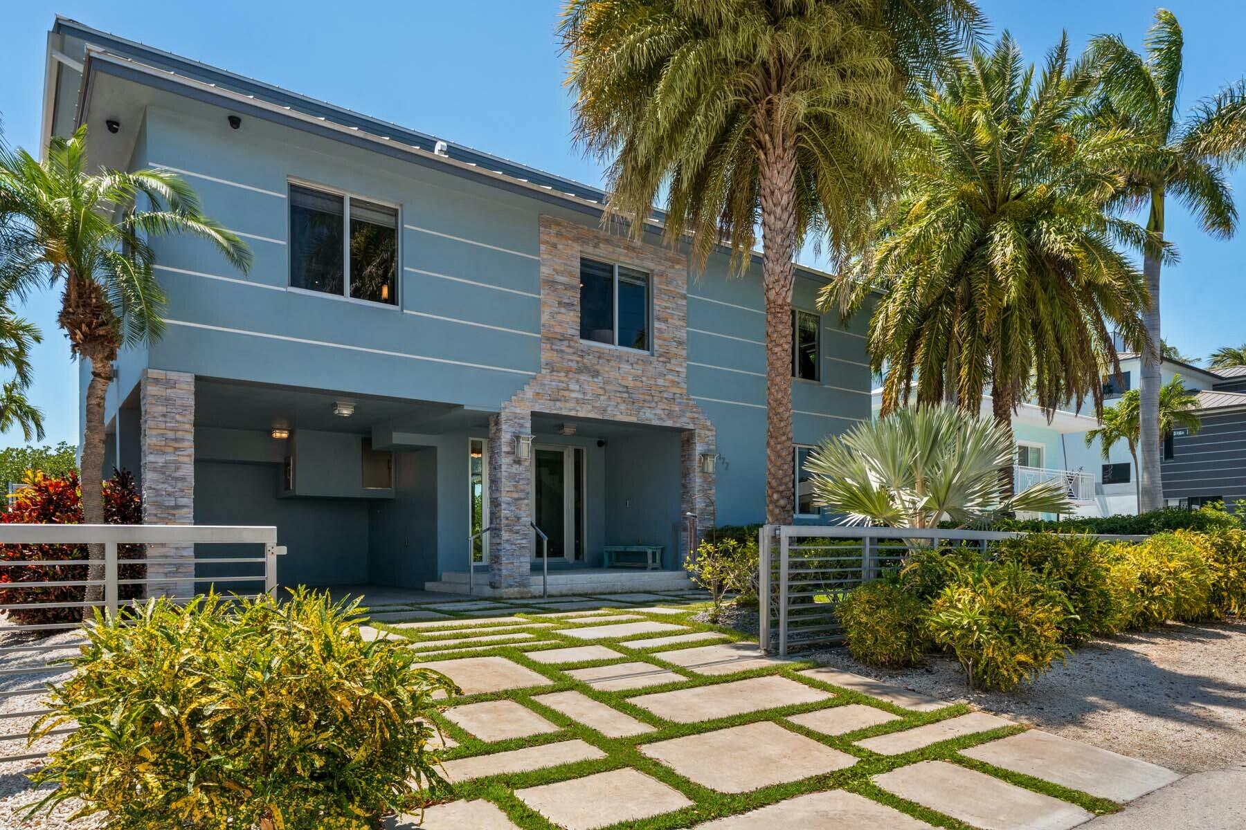 172 Venetian Drive