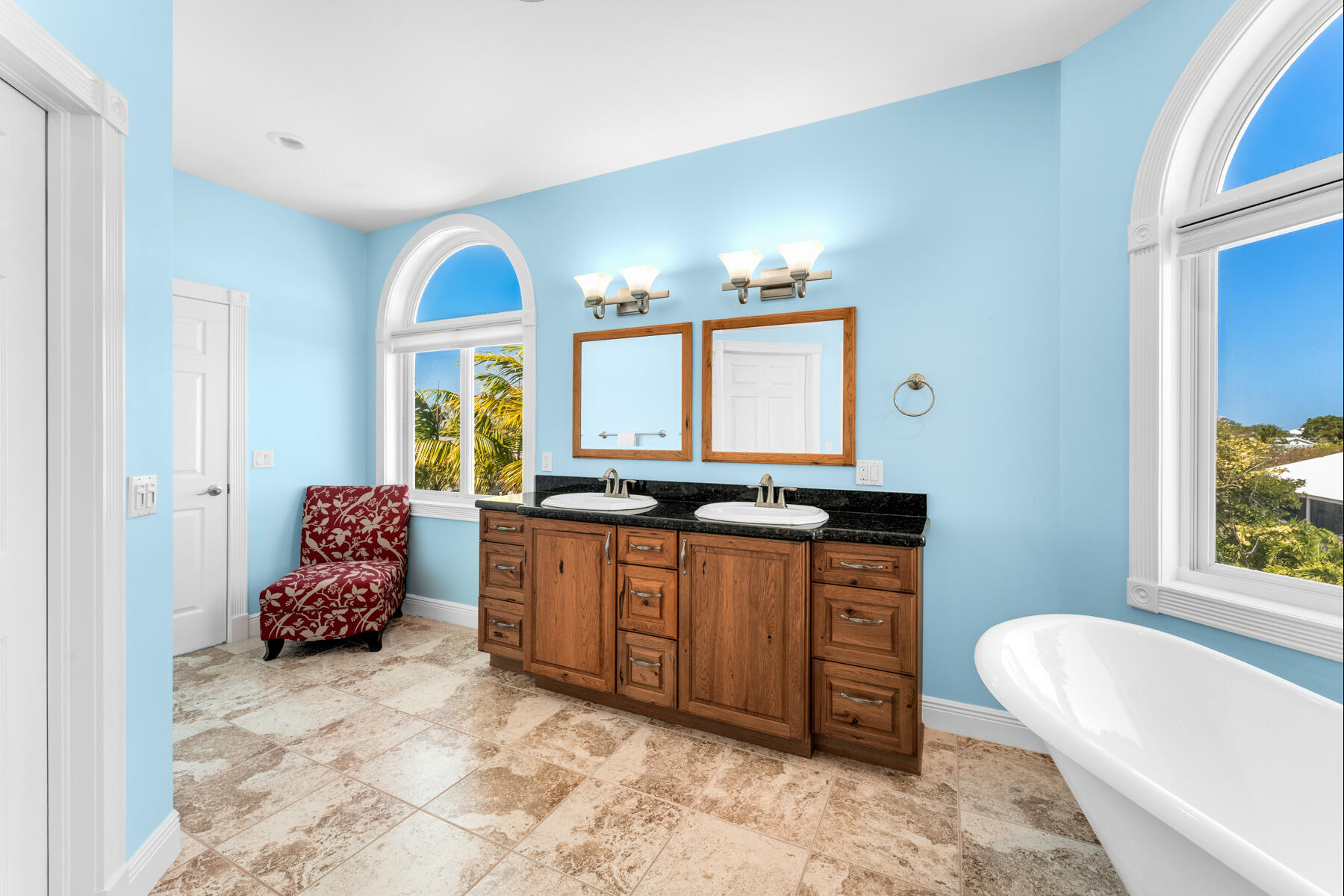 3742 Seagrape Street